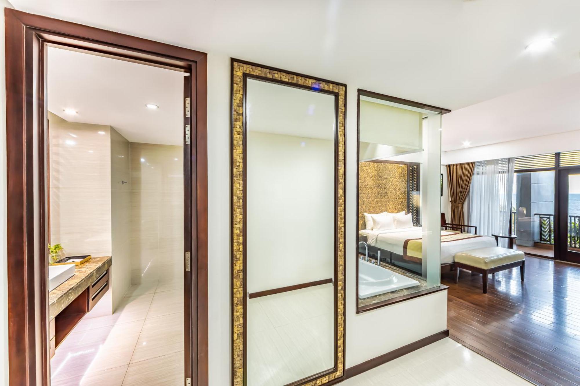 Resort Vietsovpetro & 4*