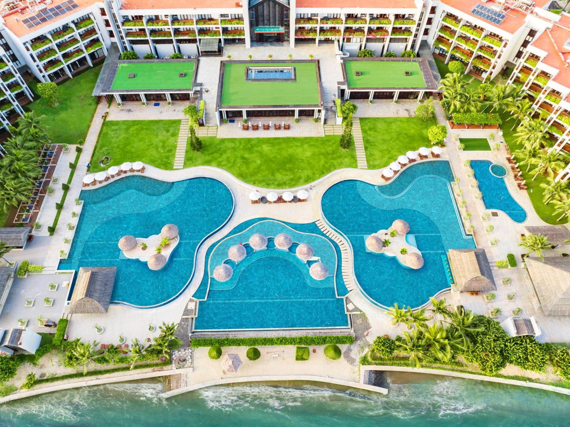Vietsovpetro & Resort