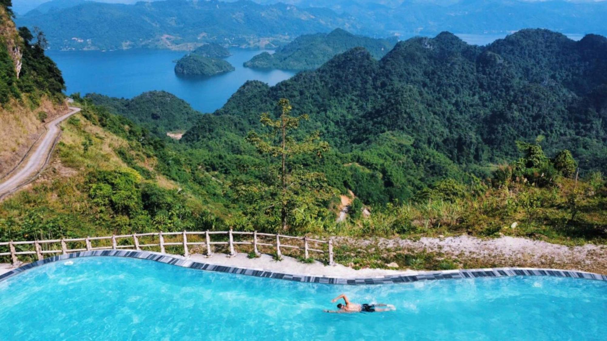 Resort Bakhan Village Mai Chau