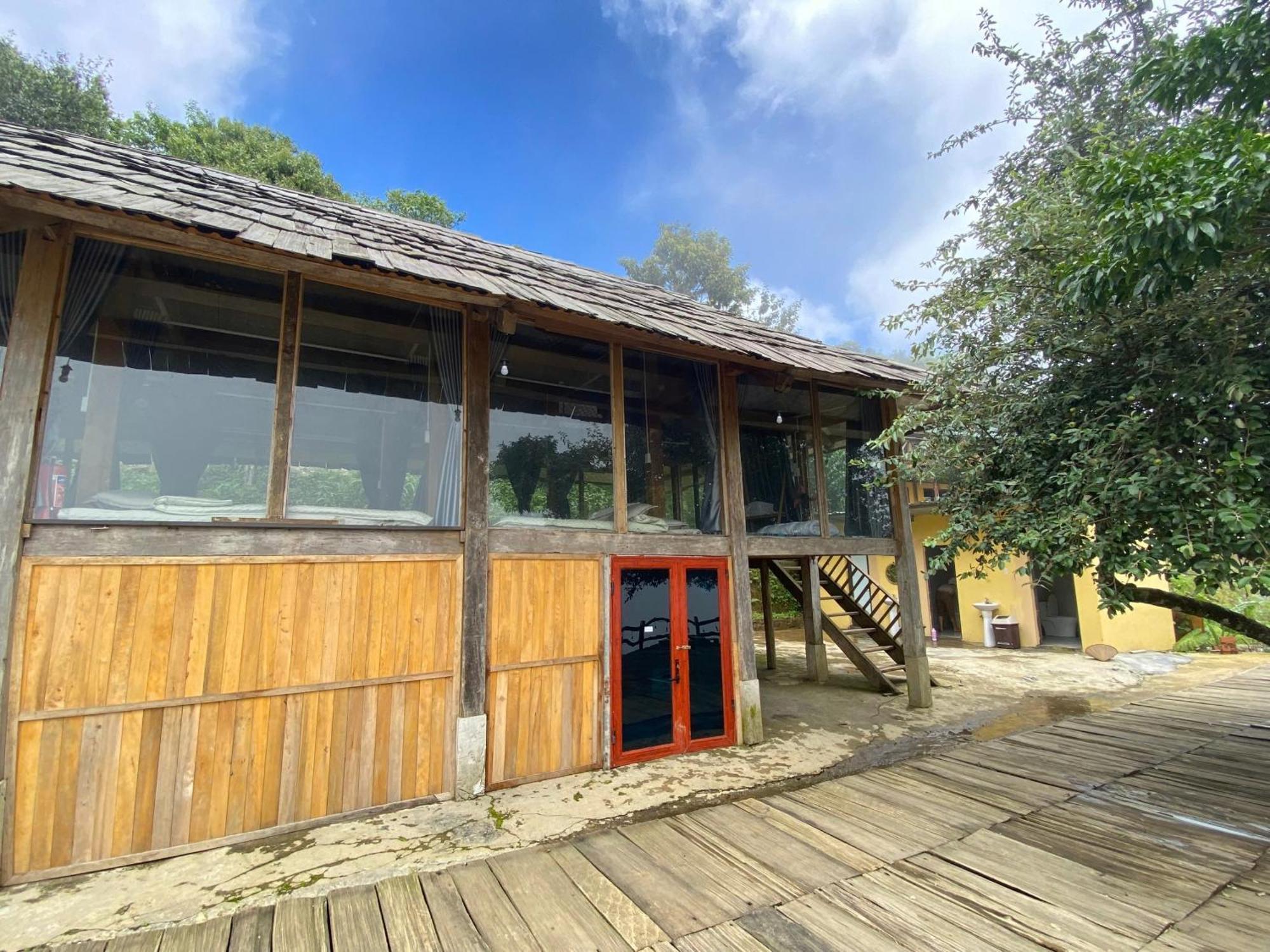 Lodge Ta Xua *