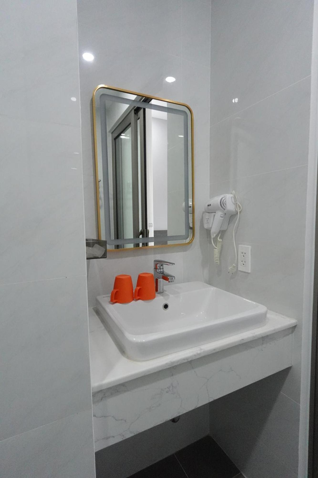 Bella Hotel 3*
