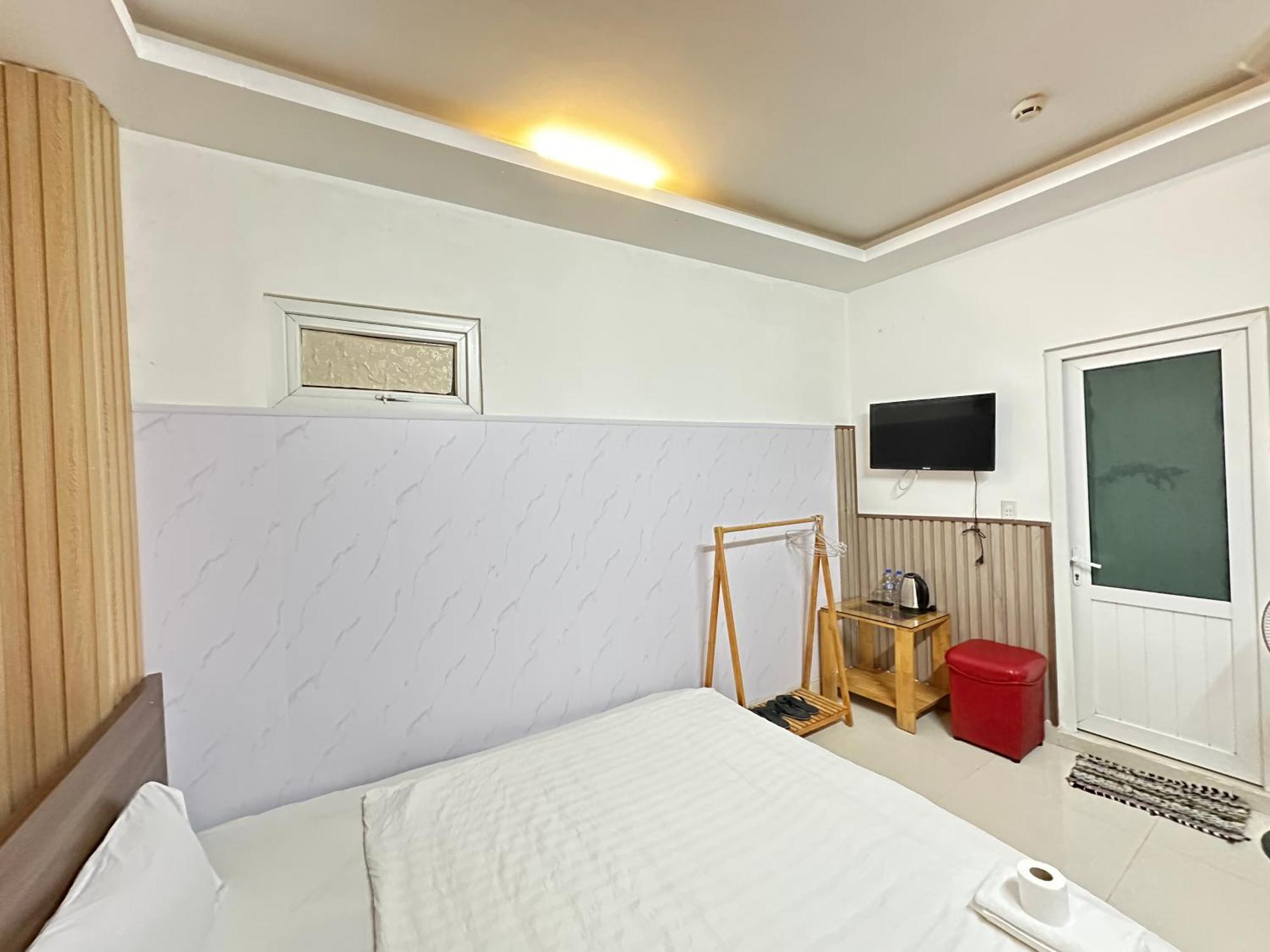 Thanh Thanh 5 - Ks Gan Cho Dem Gia Re Hotel