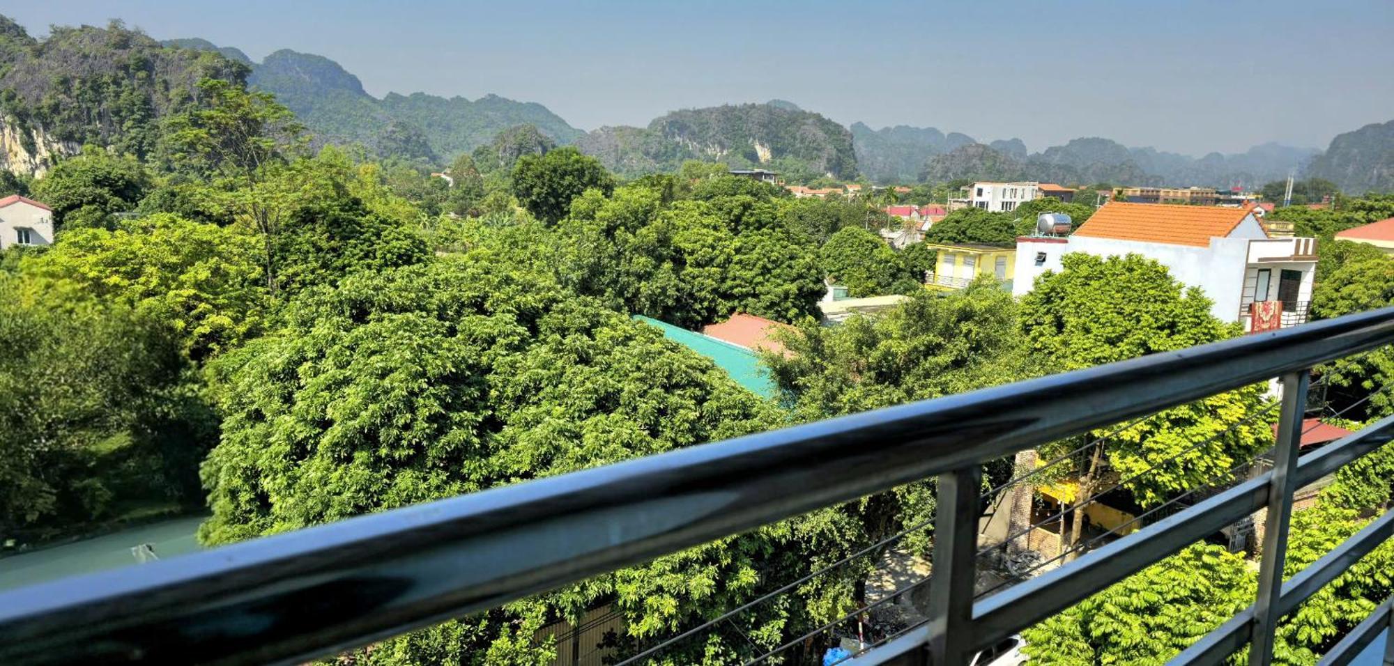 Vi Tamcoc Hotel *