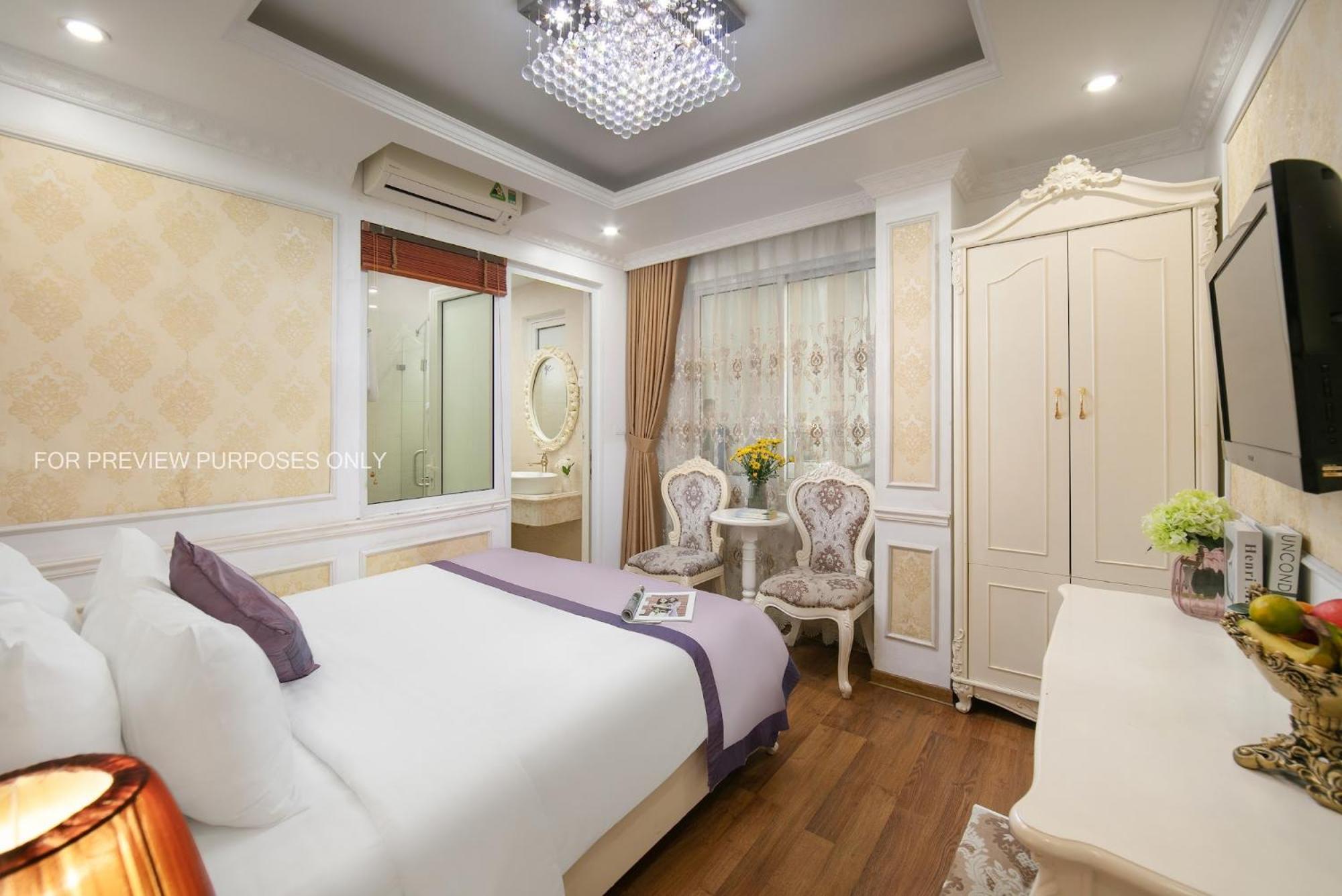 The Silk Grand Premium & - Old Quarter