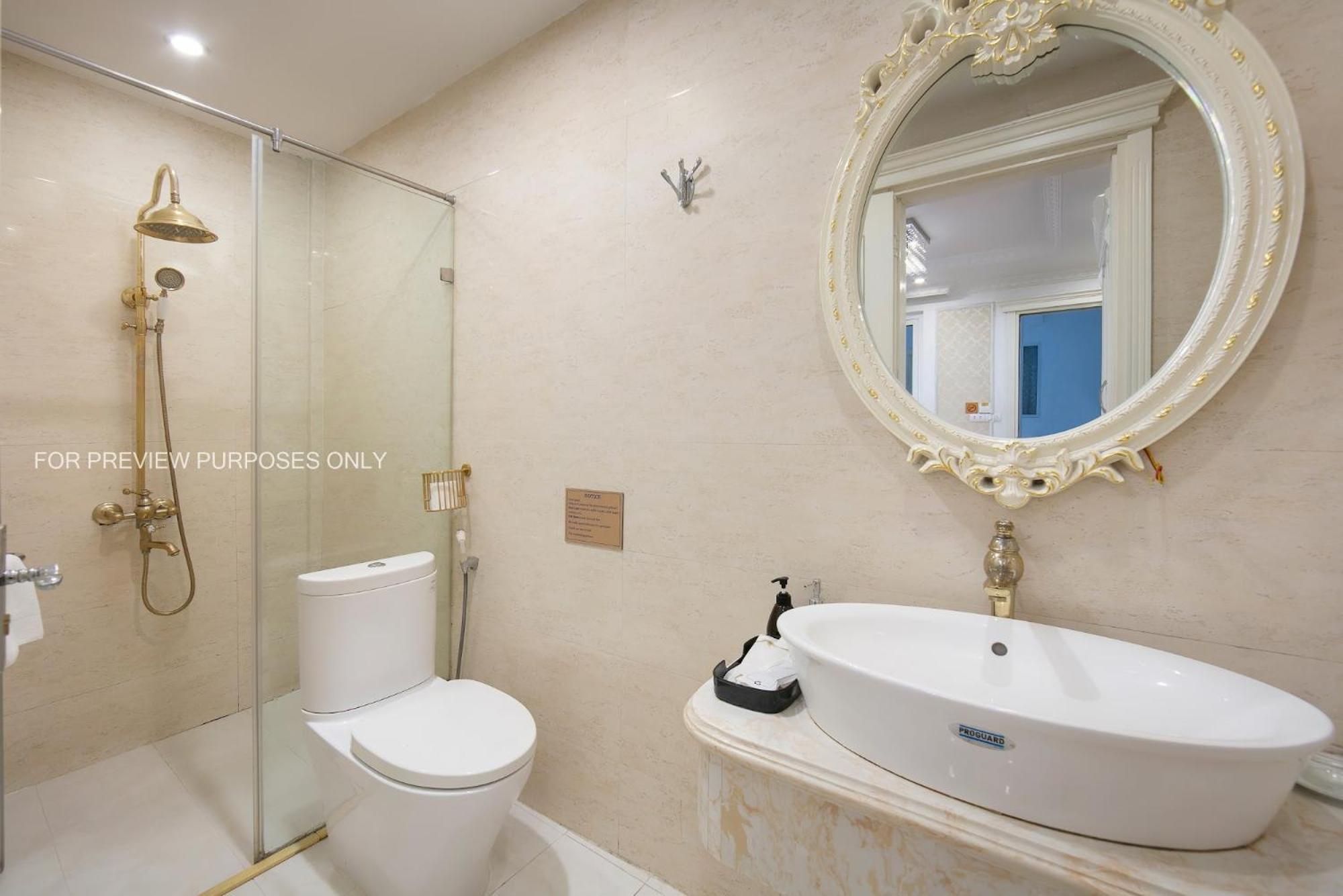 Hotel The Silk Grand Premium & - Old Quarter