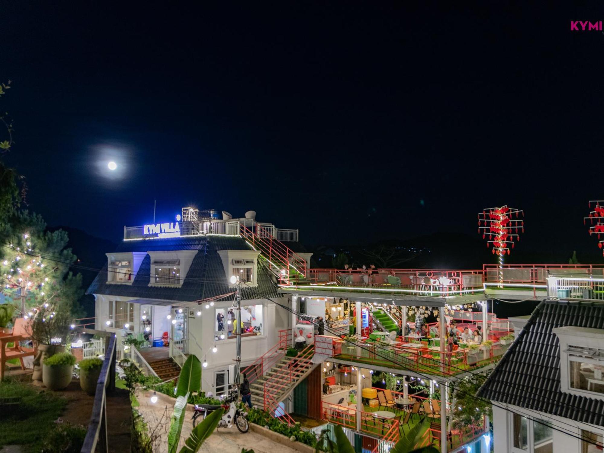 Hotel Kymi - Noi Tinh Yeu Bat Dau *