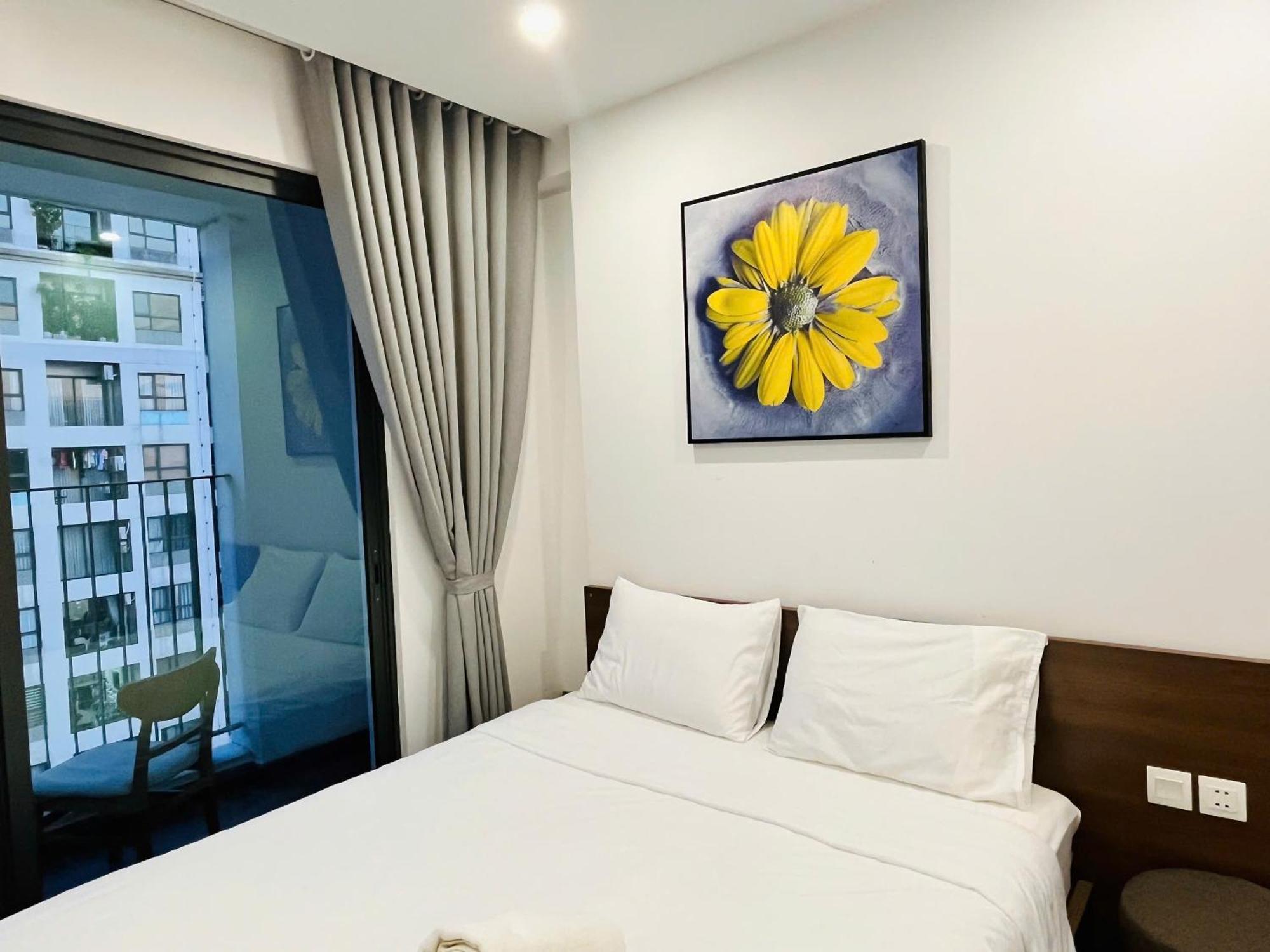Apartment Vinhomes D'capitale - Tran Duy Hung - By Mc Homes