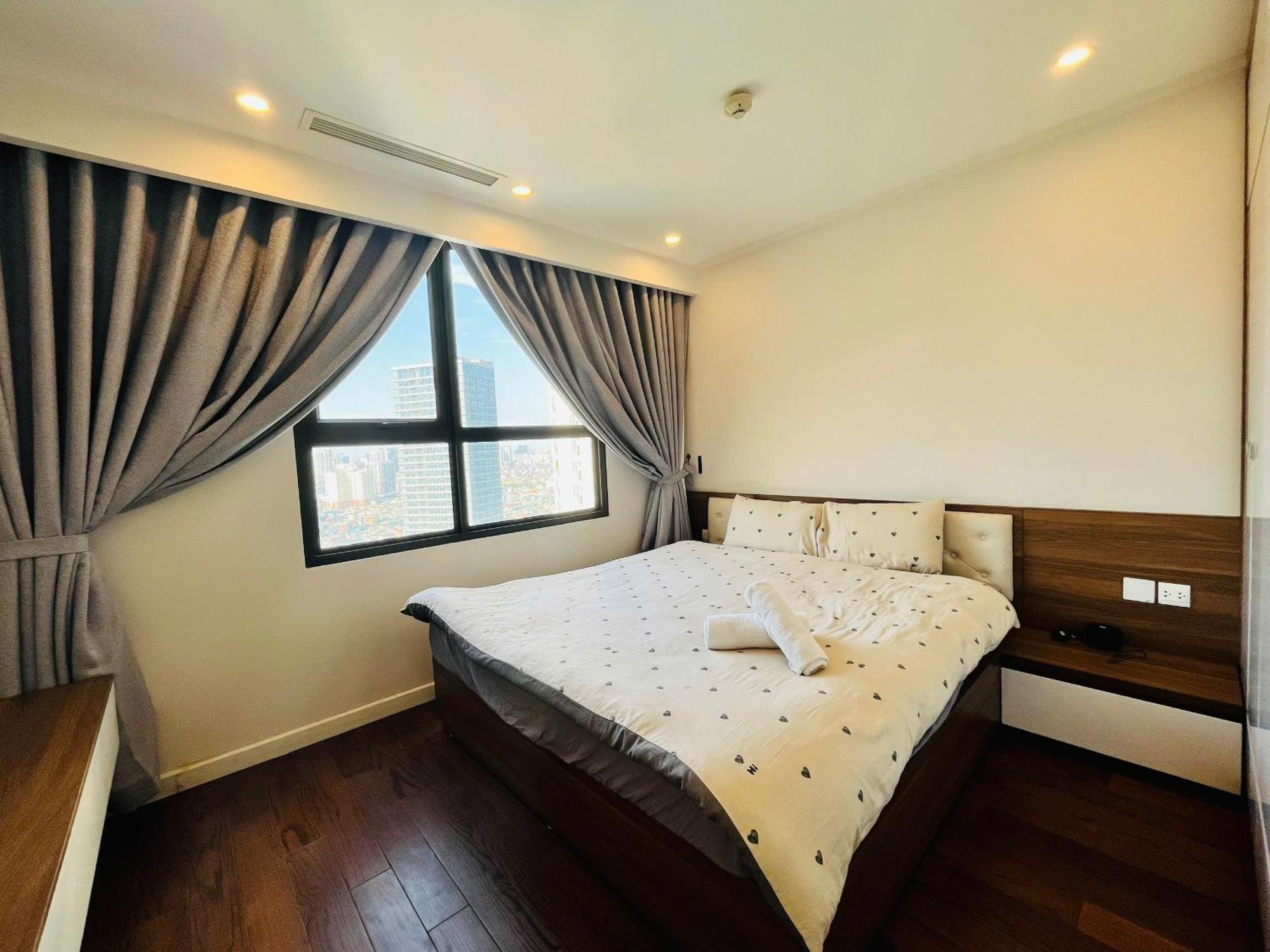 Vinhomes D'capitale - Tran Duy Hung - By Mc Homes Apartment *