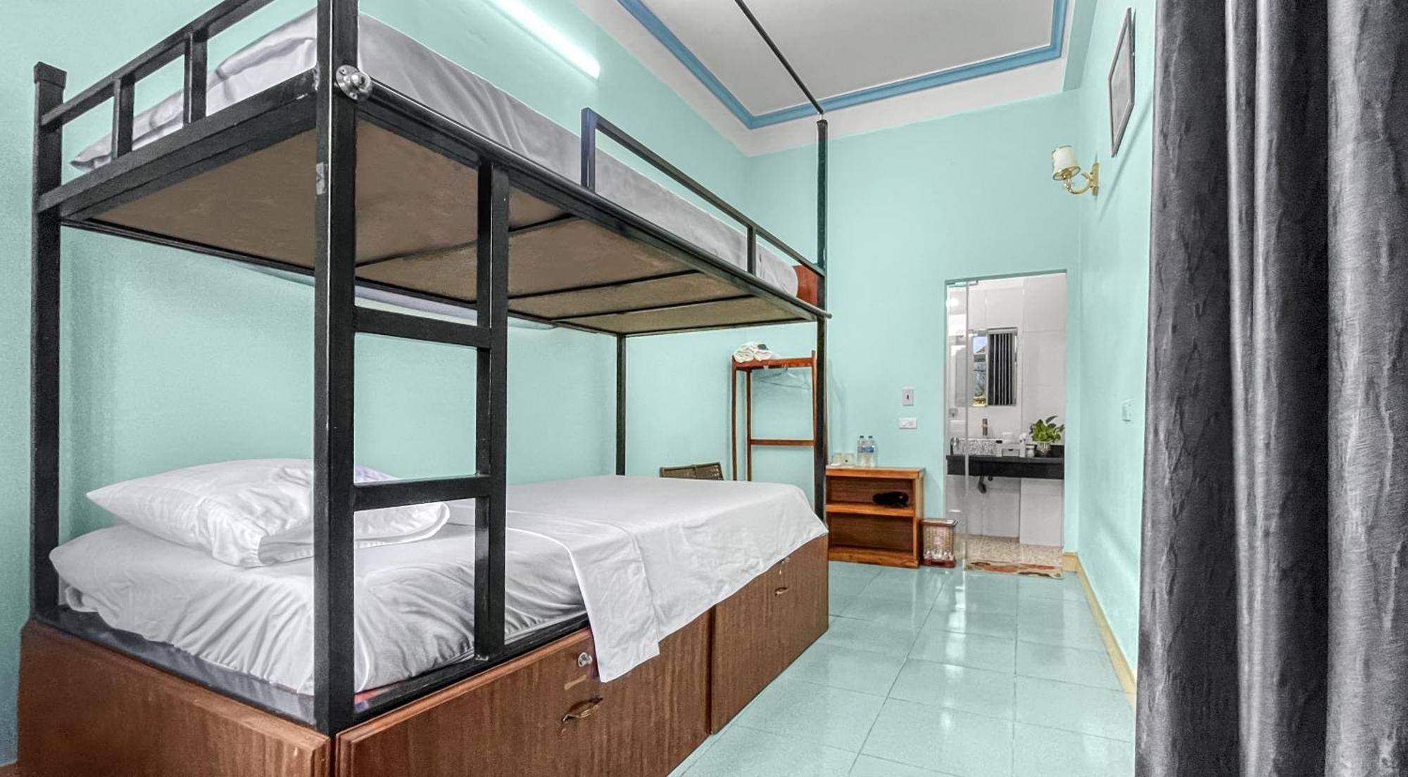 Vi Hotel 3*