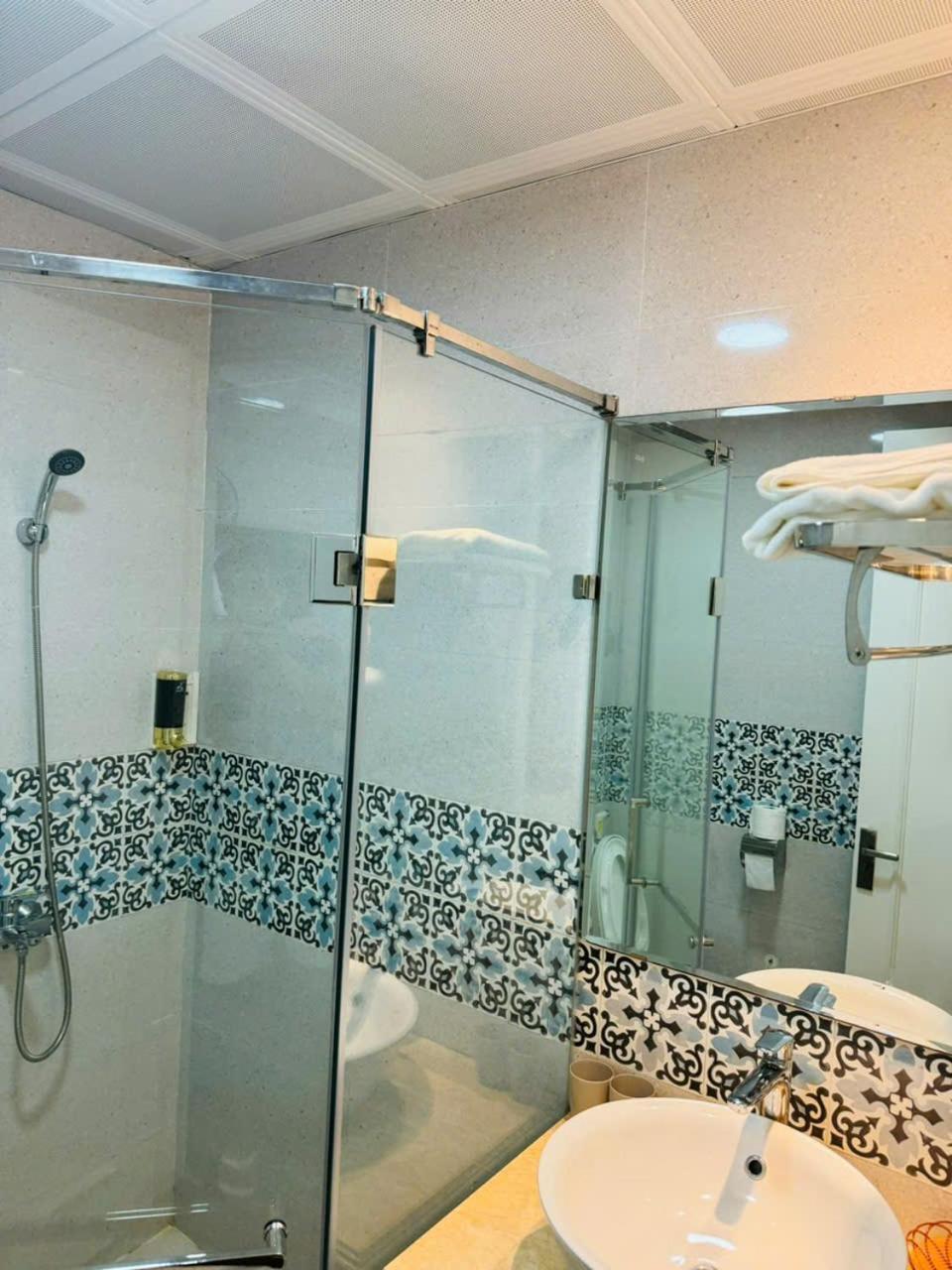 Cozy 3* Hạ Long