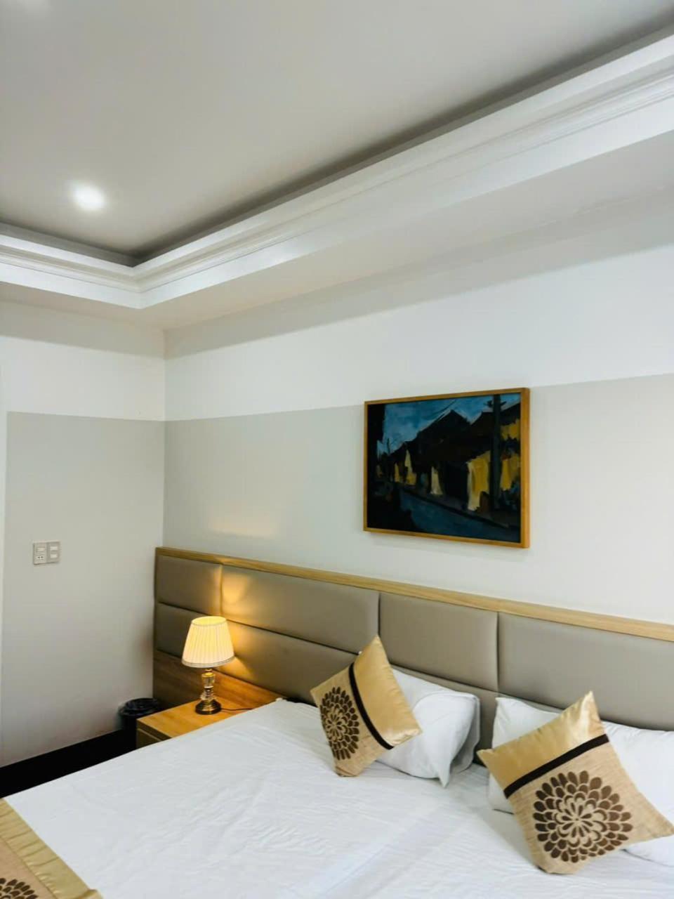 Cozy Khách sạn 3*