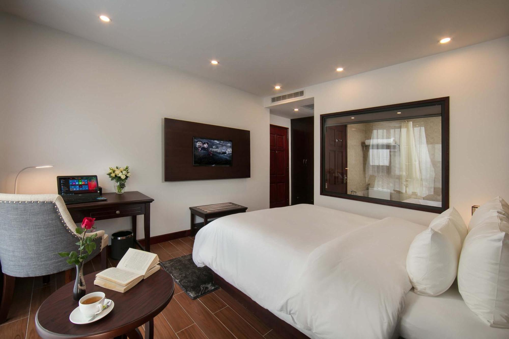 Bradi Gate - 22land - Nguyen Dinh Hoan Hà Nội