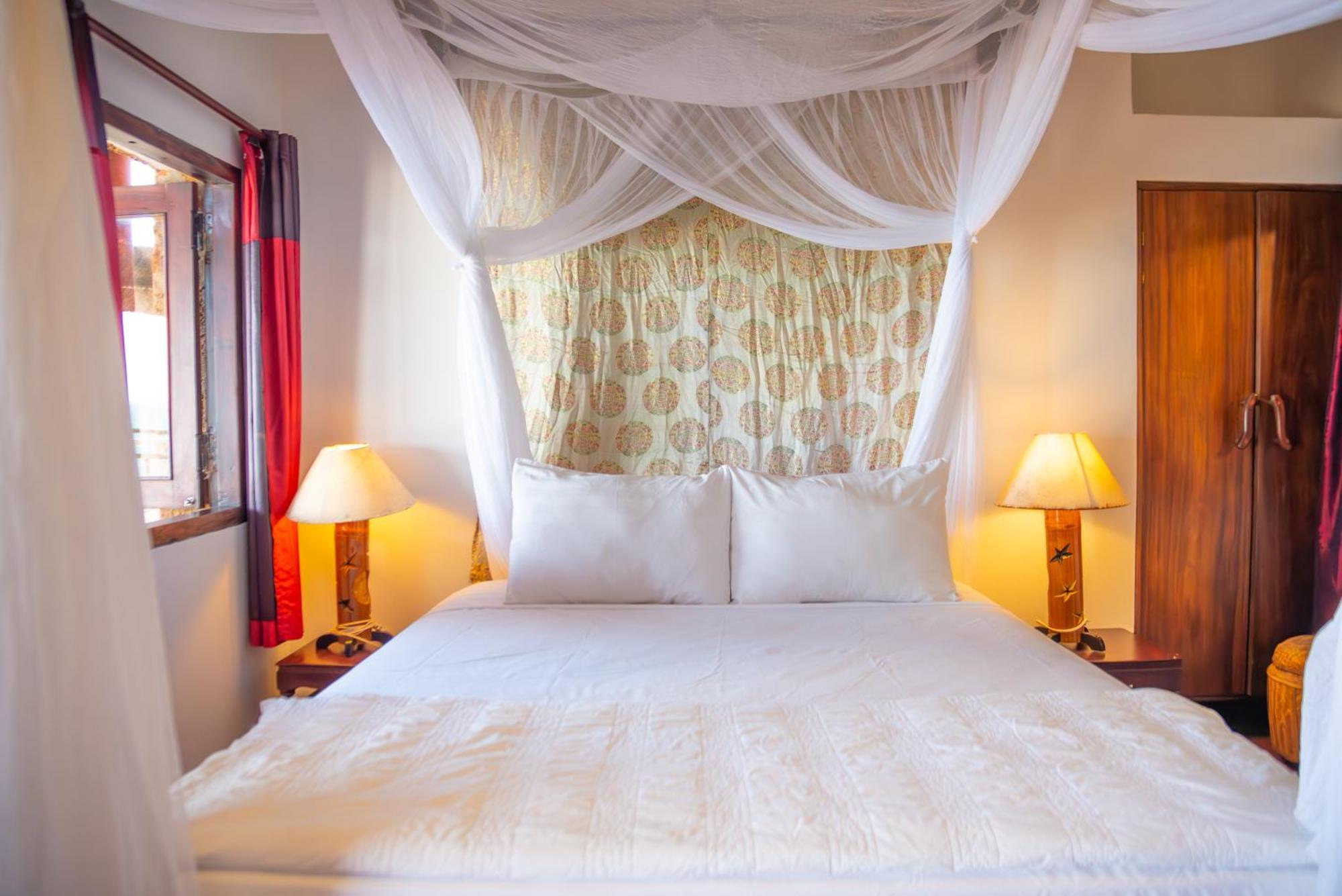 Full Moon Resort 2*