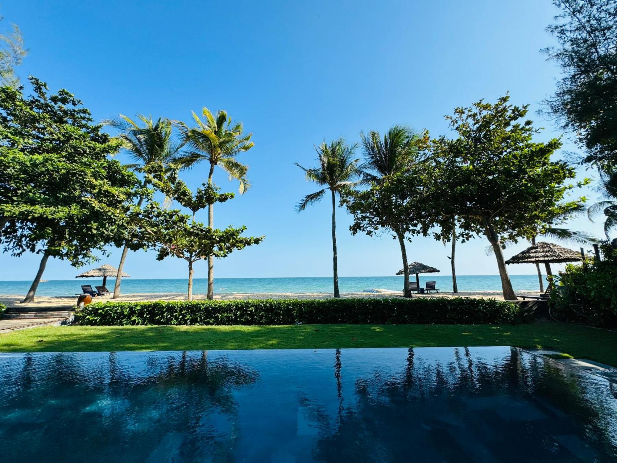 Villa Premium Beachfront 5 Bedrooms 1000m2 Sanctuary Ll Bbq