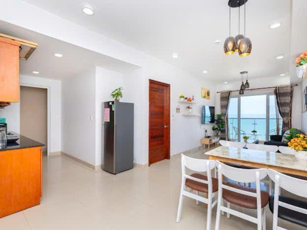 Ho View Bien - Sea View Apartment *