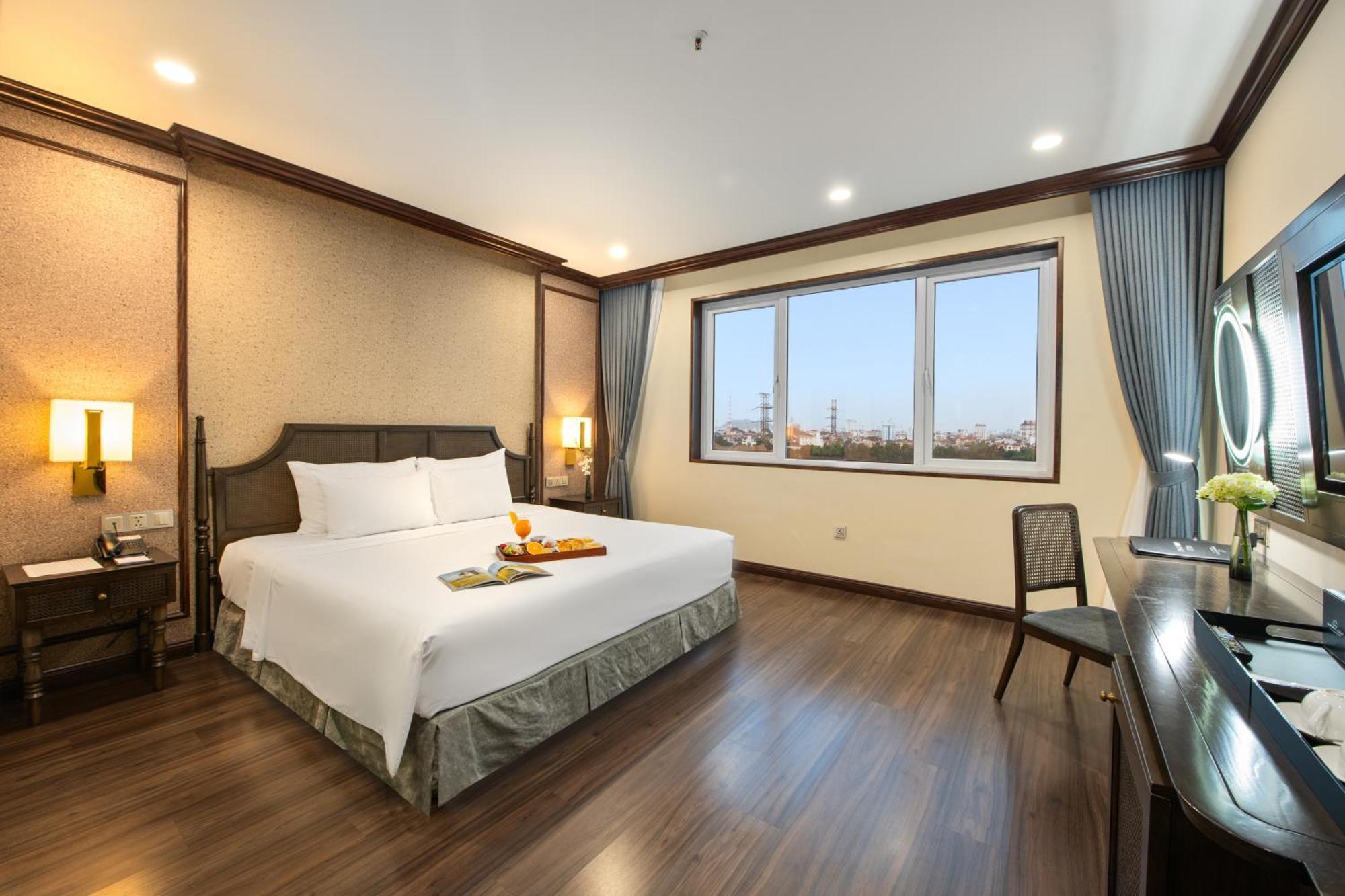 Legend Hotel 5*