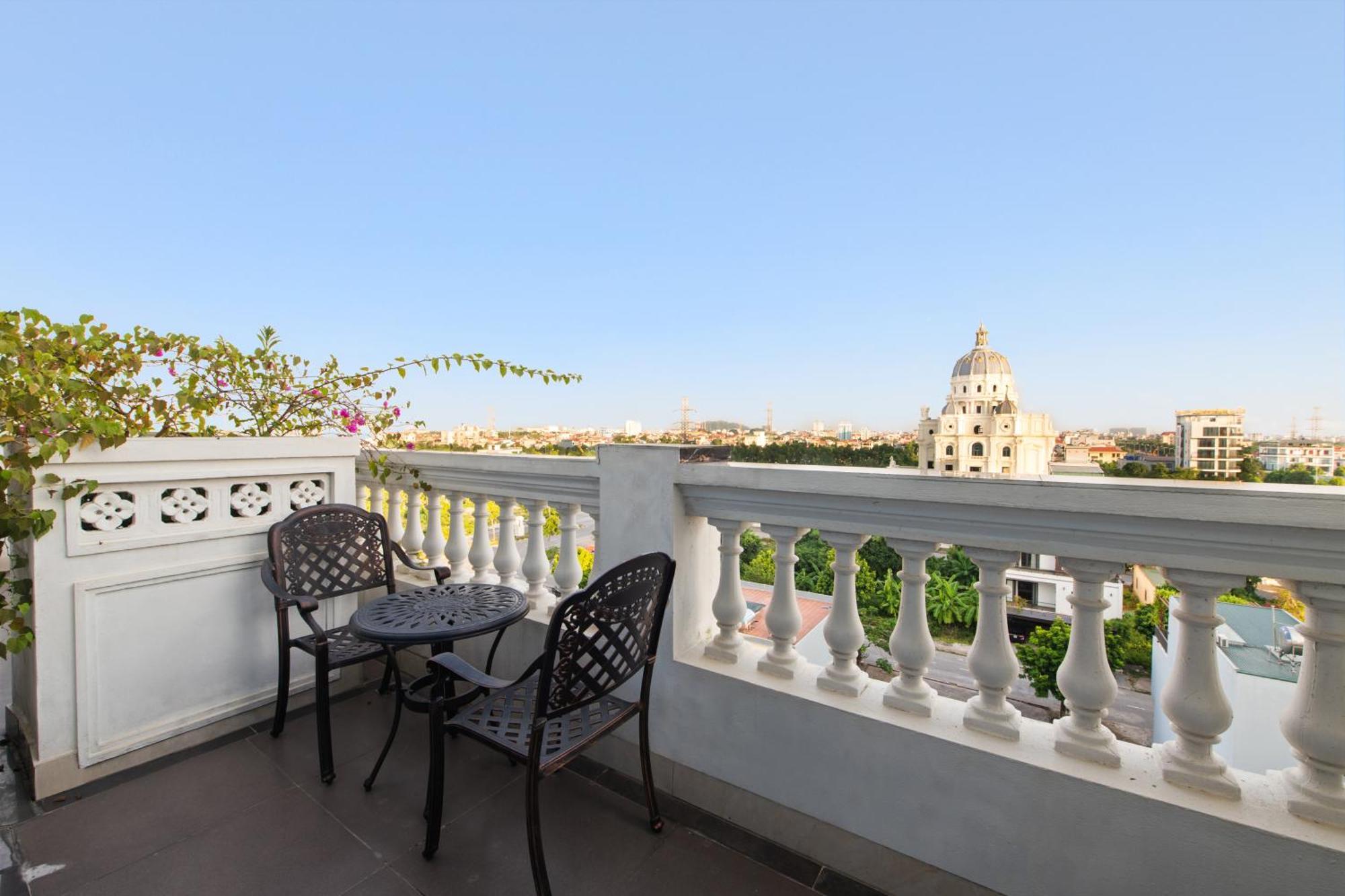 Legend Hotel 5*