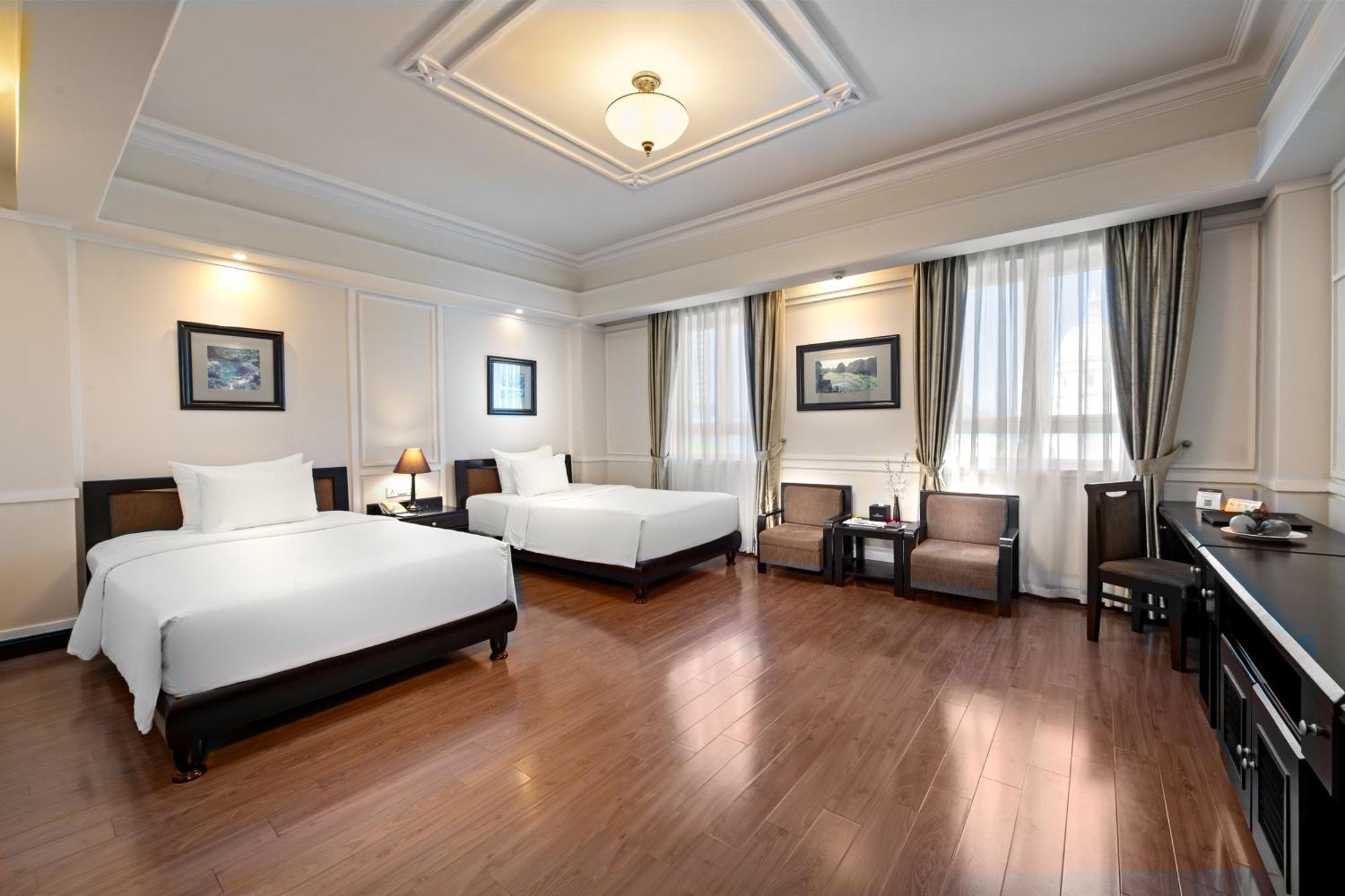 Hotel Legend