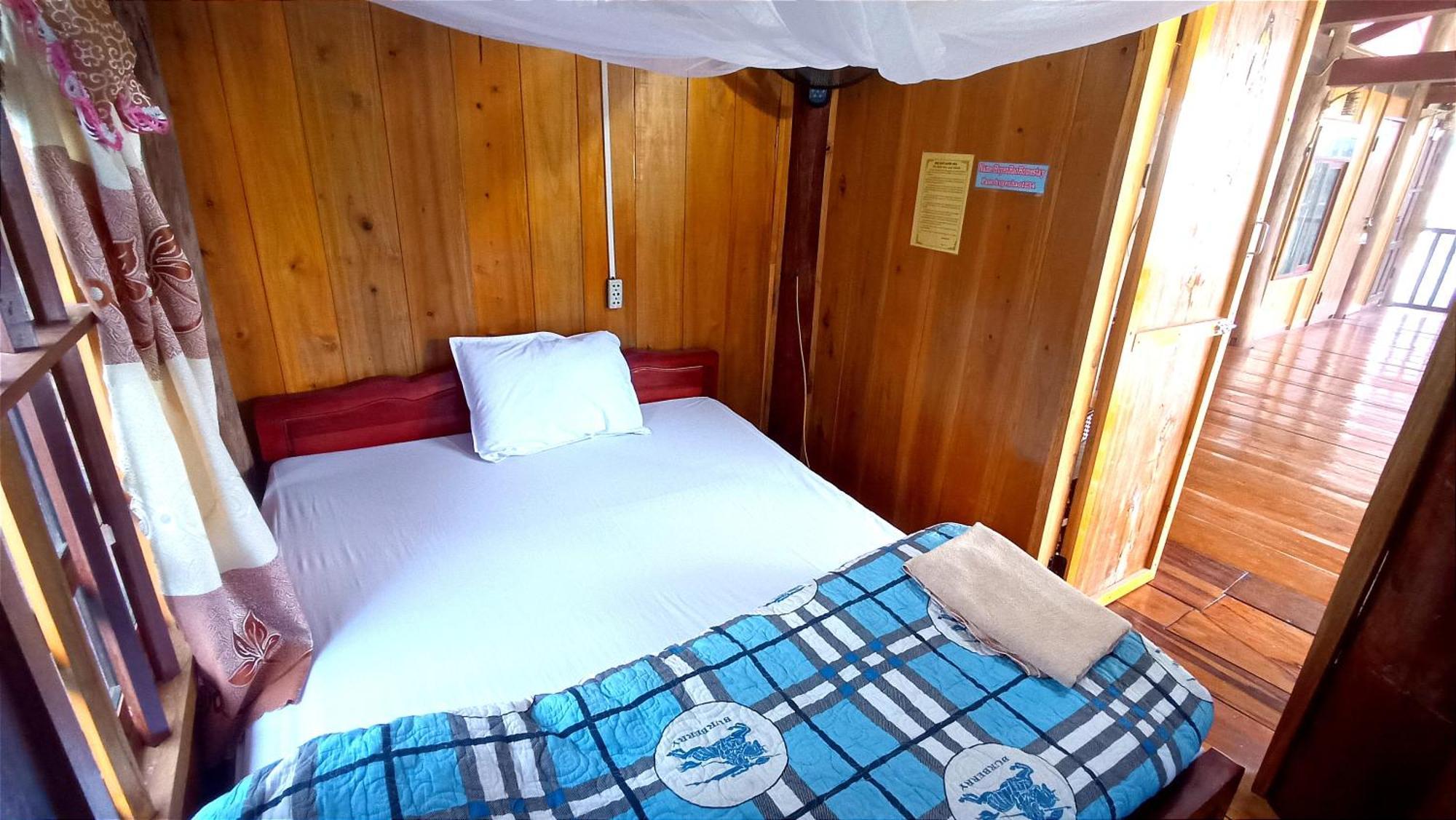 Lake-huyen Hao Bed & Breakfast