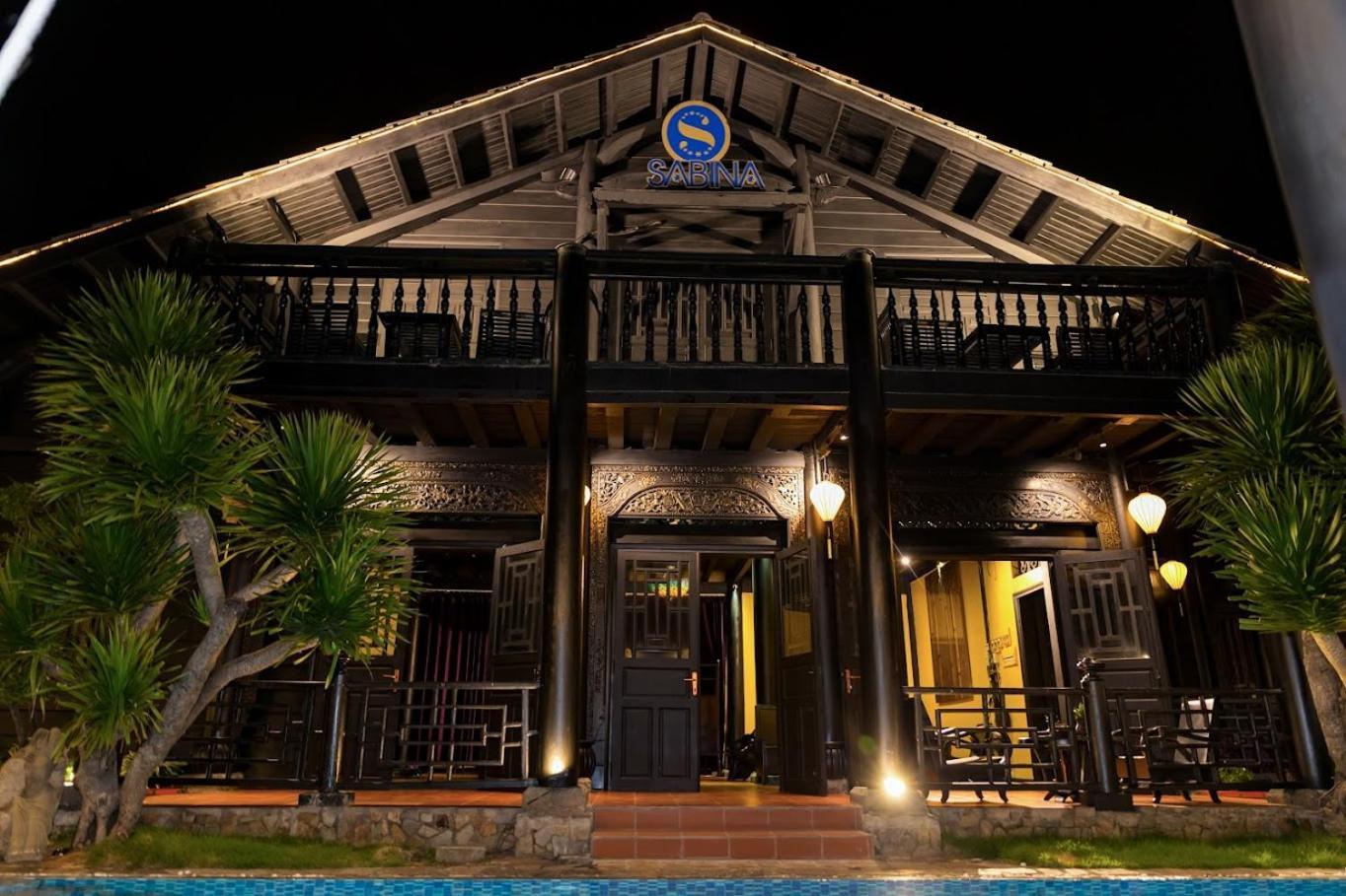 Sabina Boutique & * Mui Ne