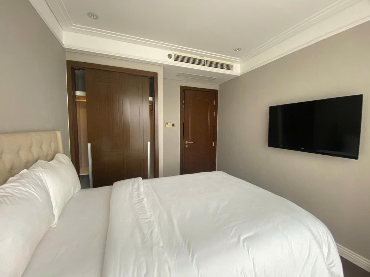 Luxury In Sheraton Buiding * Đà Nẵng