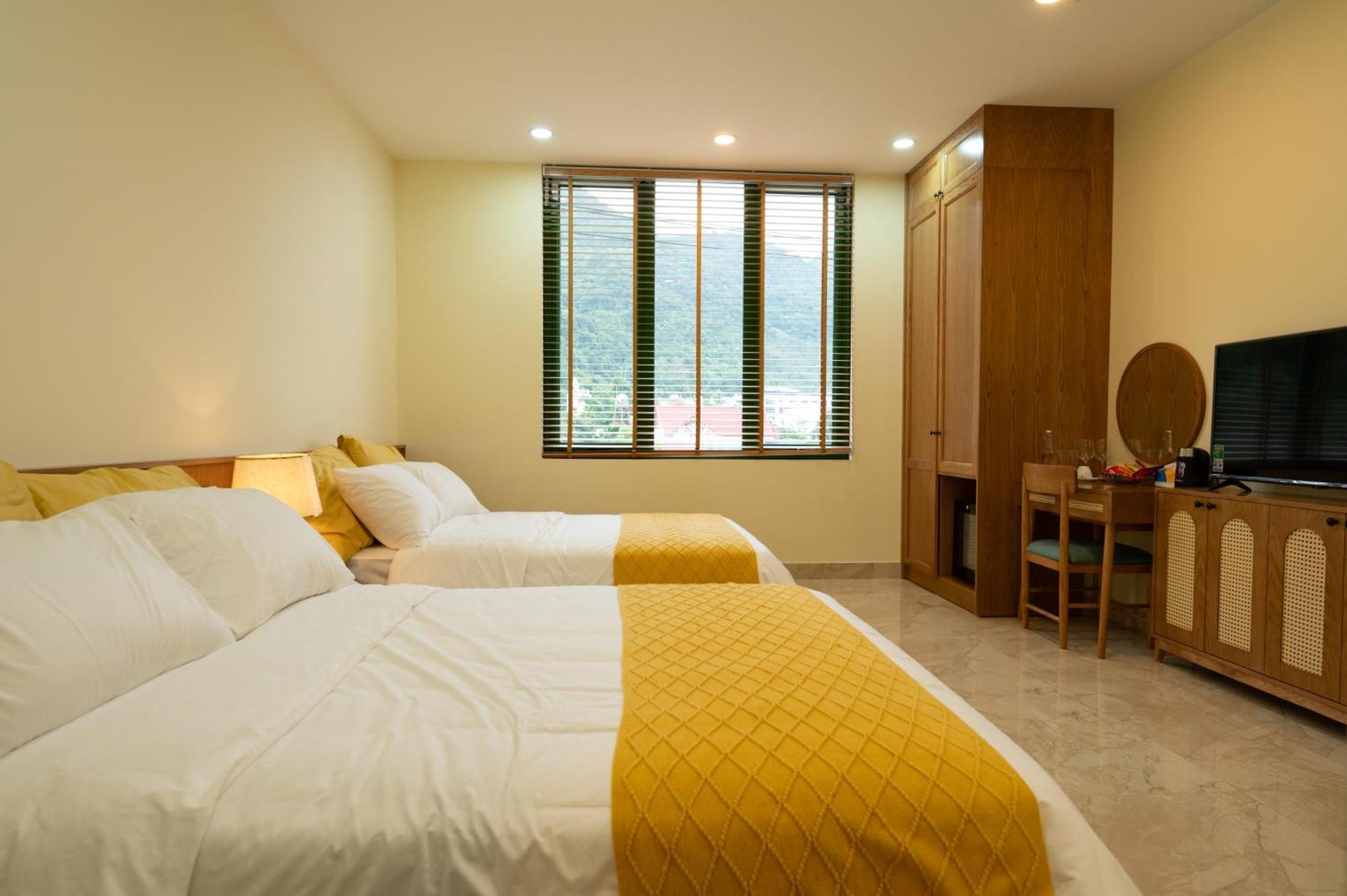 Plum Village Moc Chau Resort Lang Mon
