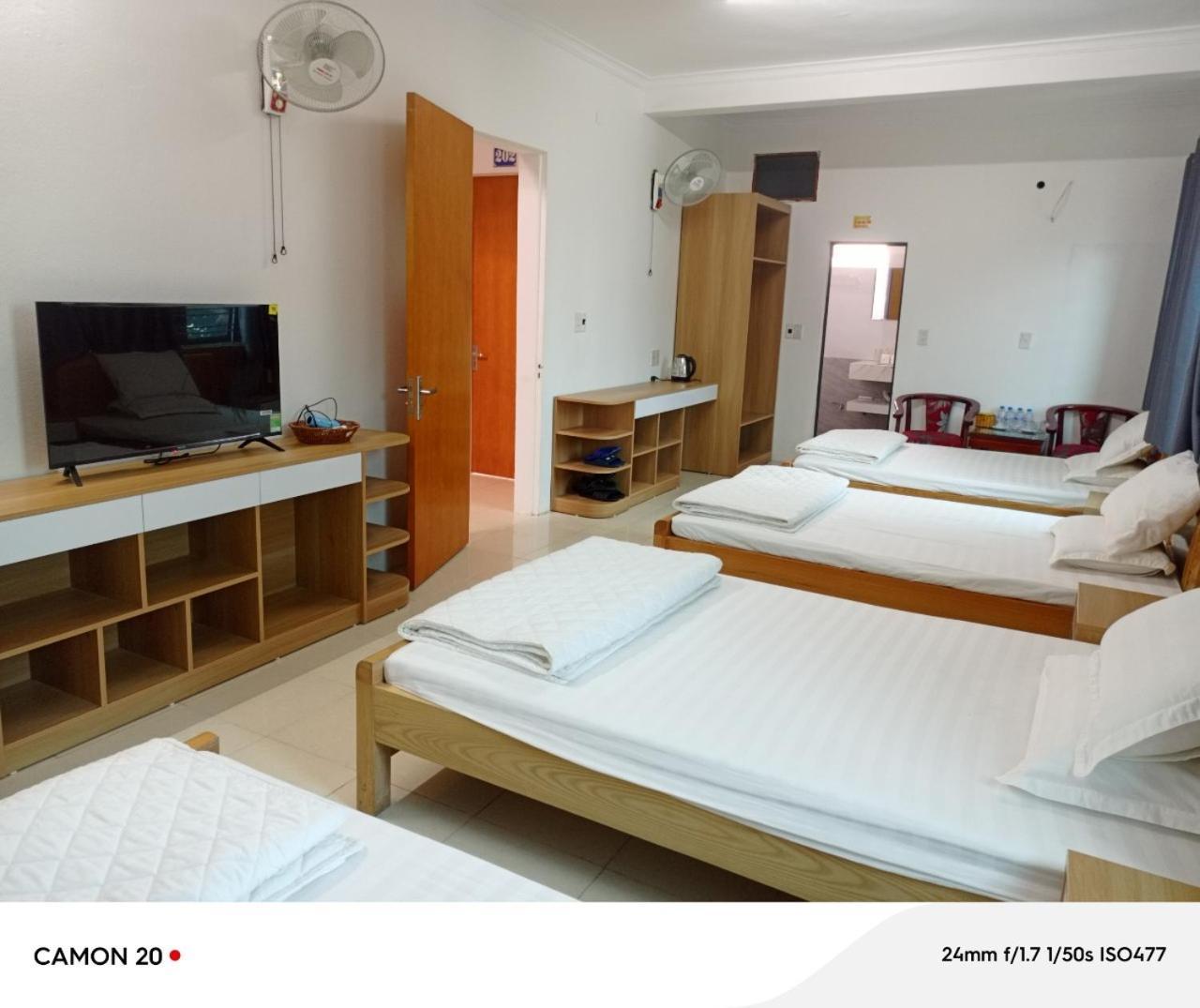 Night Market Heart Mc Hotel *