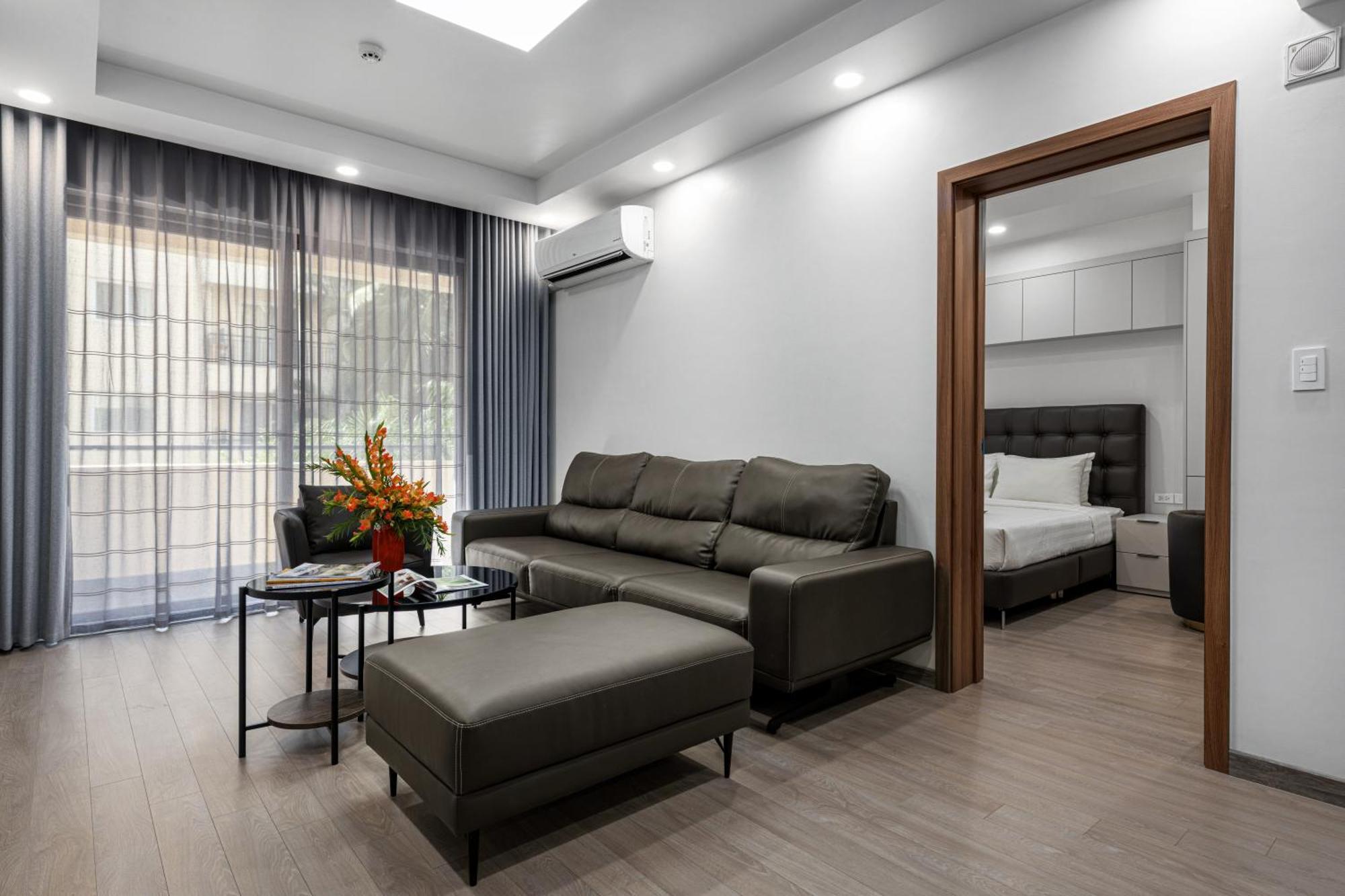 Sunflower International Village Aparthotel 3*