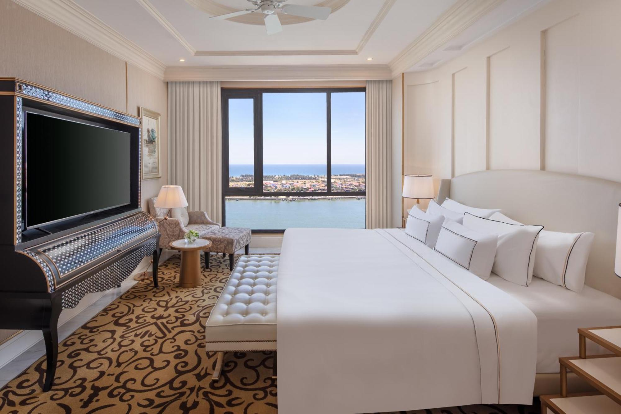 Vinpearl Quang Binh 5*