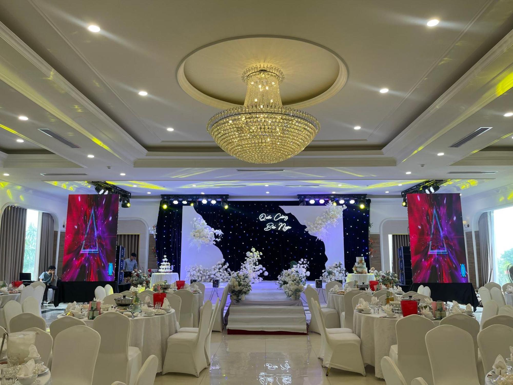 Hotel Ngan Ha Dai Tiet