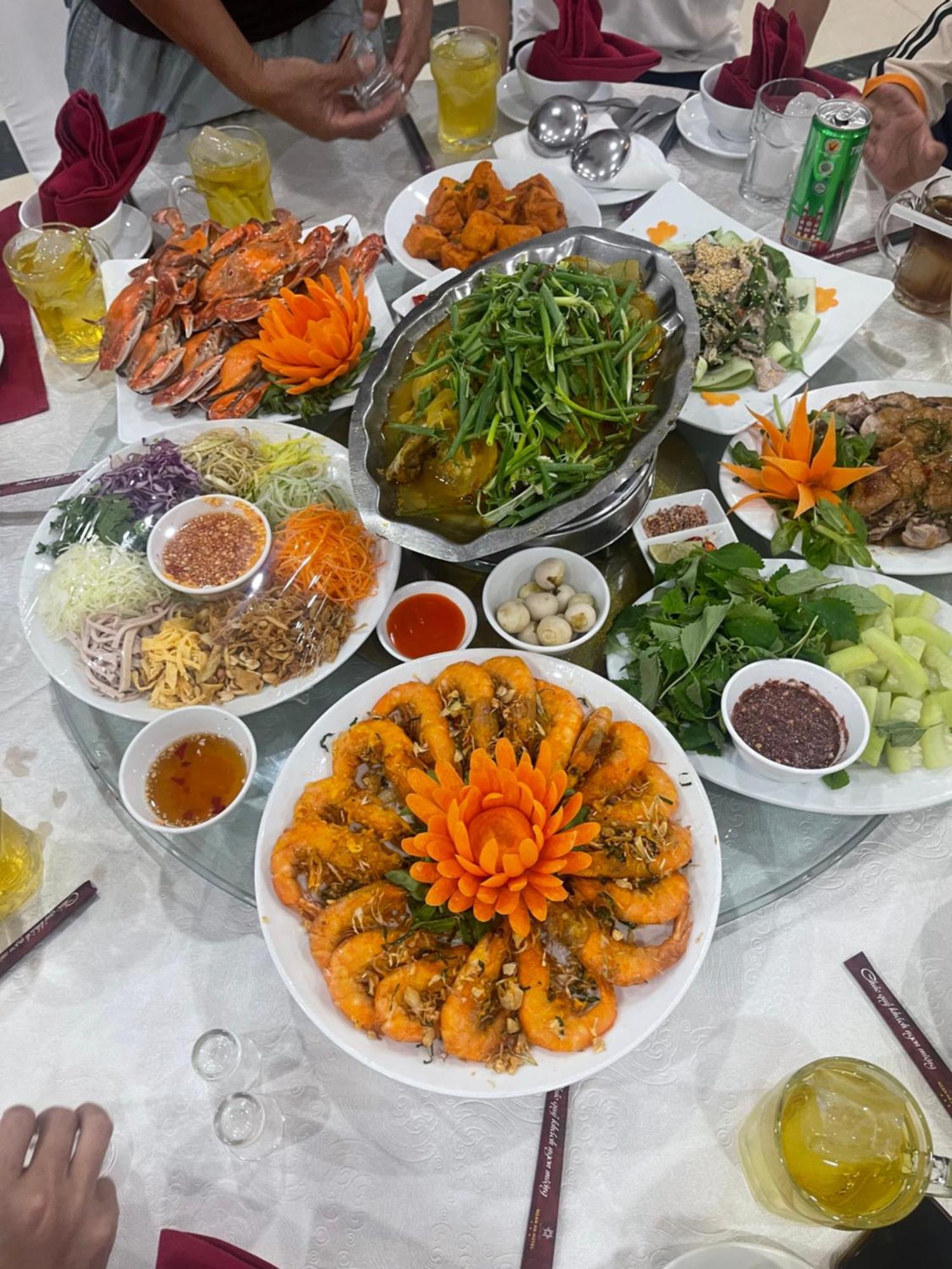 Hotel Ngan Ha