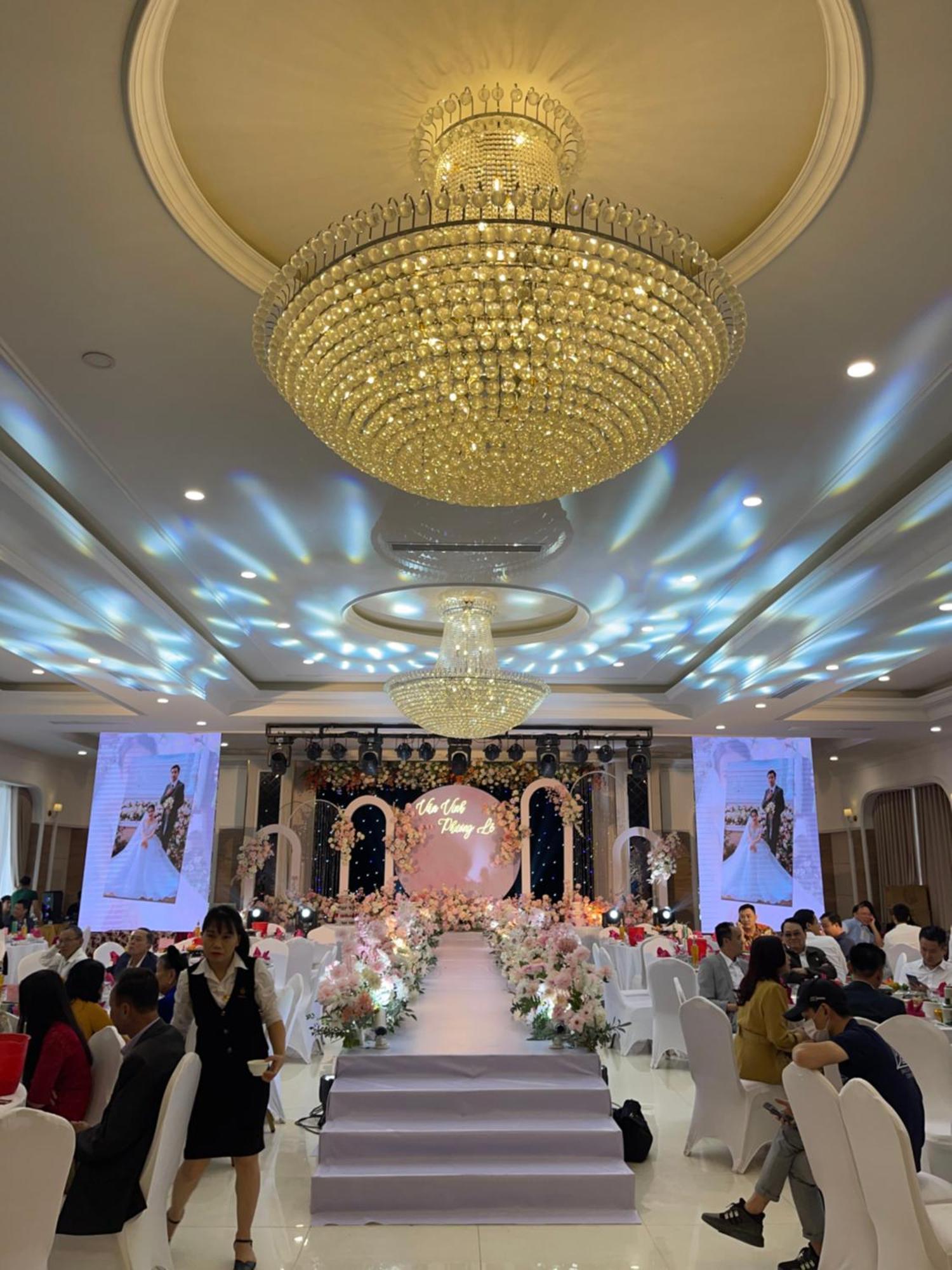 Ngan Ha Hotel 3*