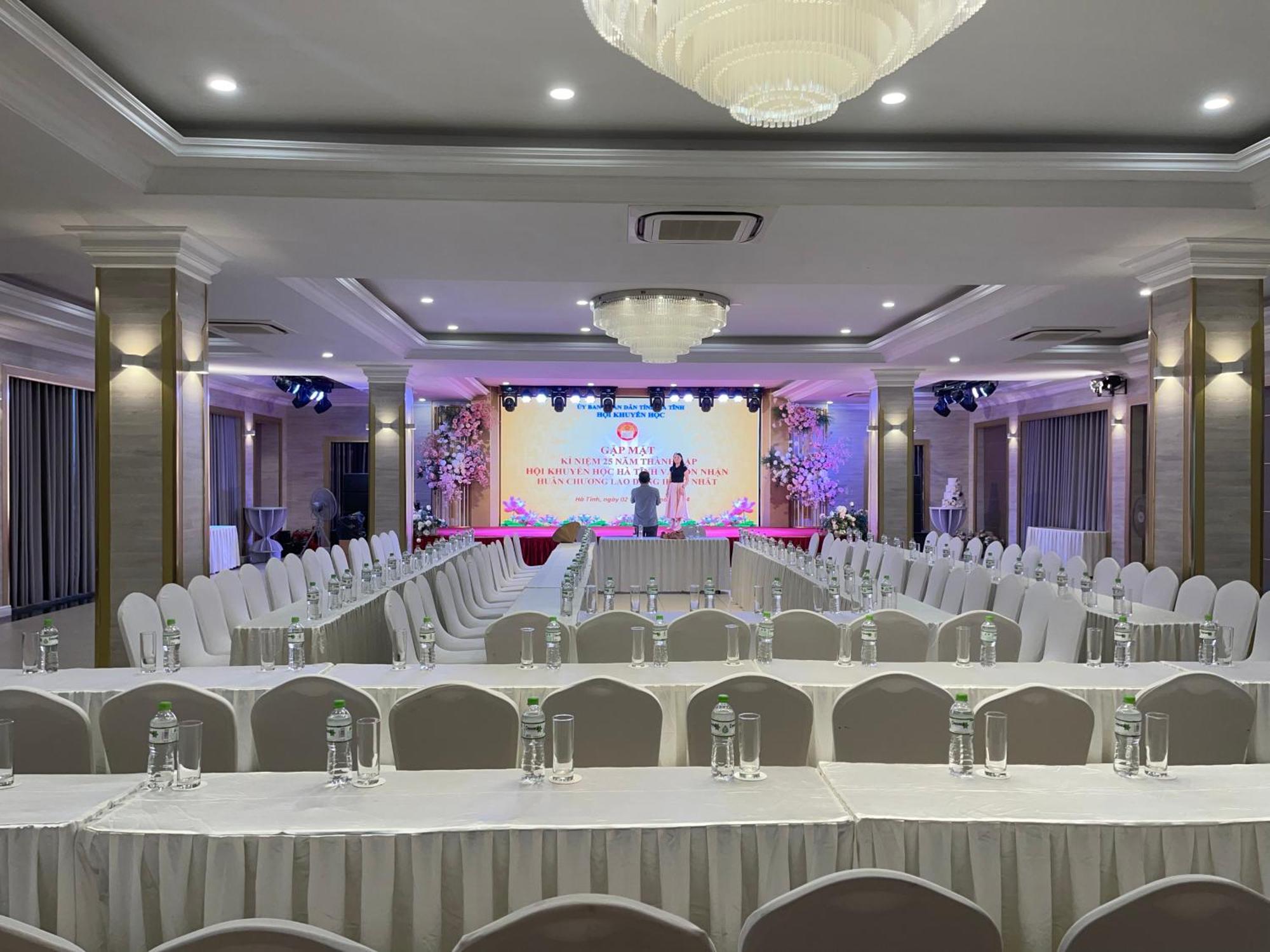 Hotel Ngan Ha