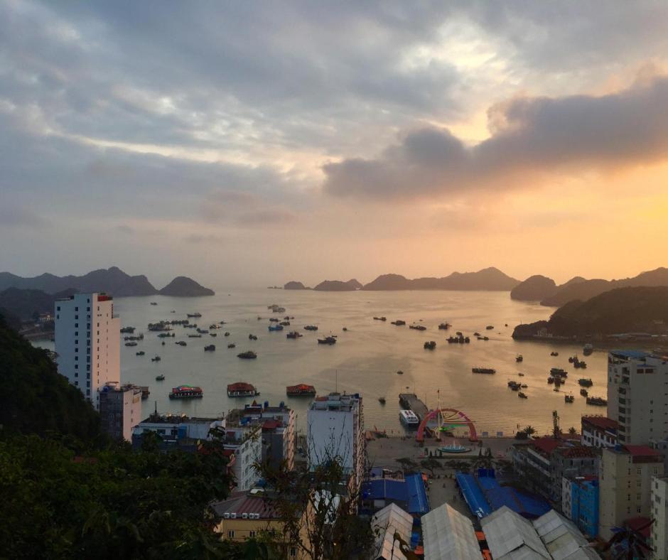 Cat Ba Bay Vision Hotel *