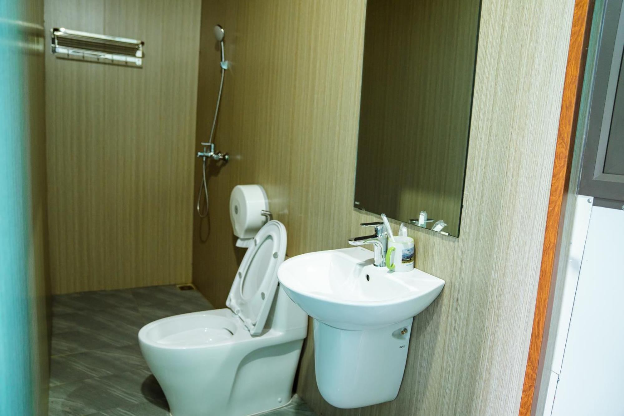 Hotel Lila & Motorbike Tours Ha Giang