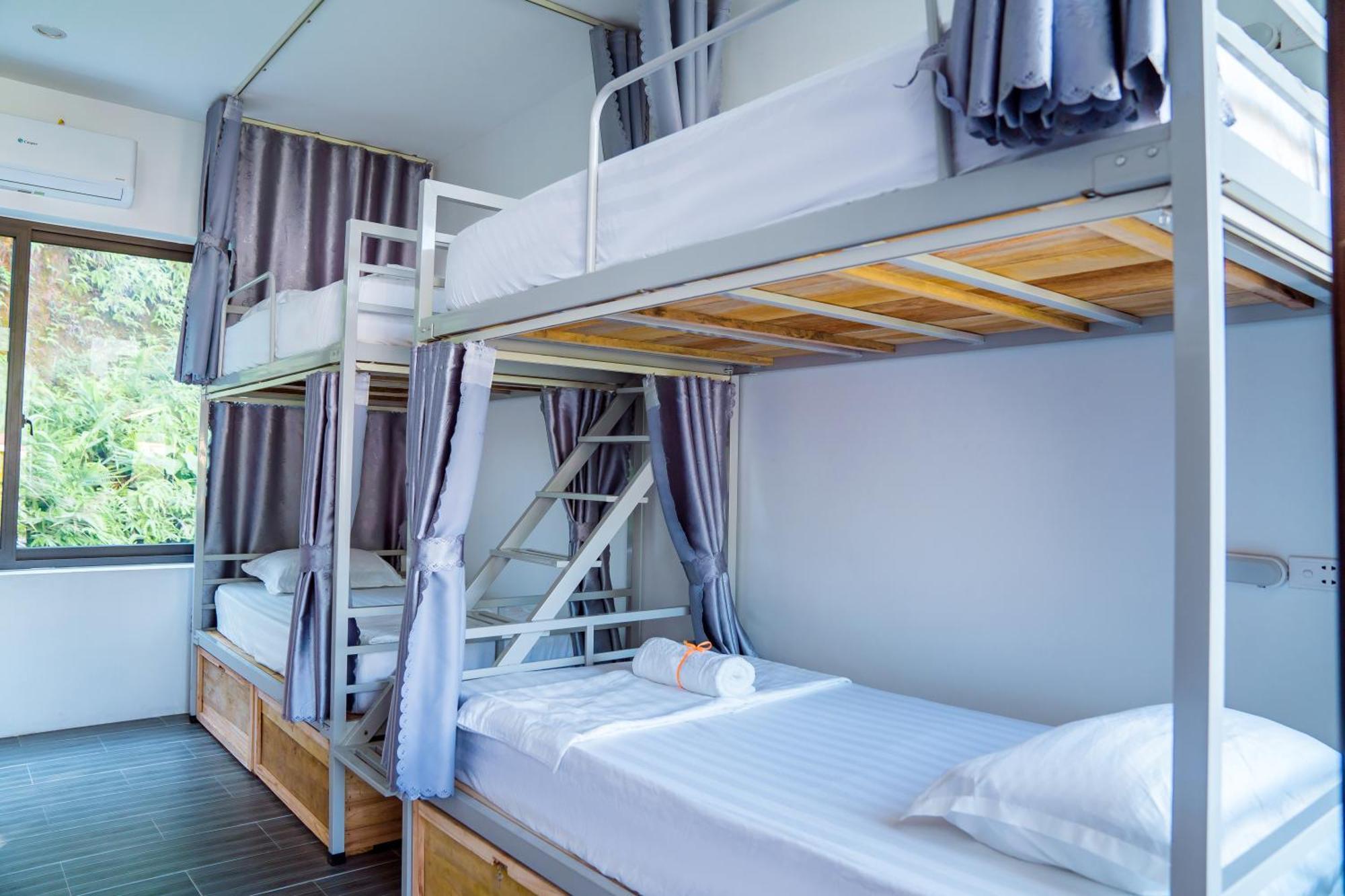 Hotel Lila & Motorbike Tours