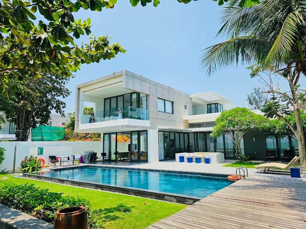 Villa Premium Beachfront 5 Bedrooms 1000m2 Sanctuary Ll Bbq