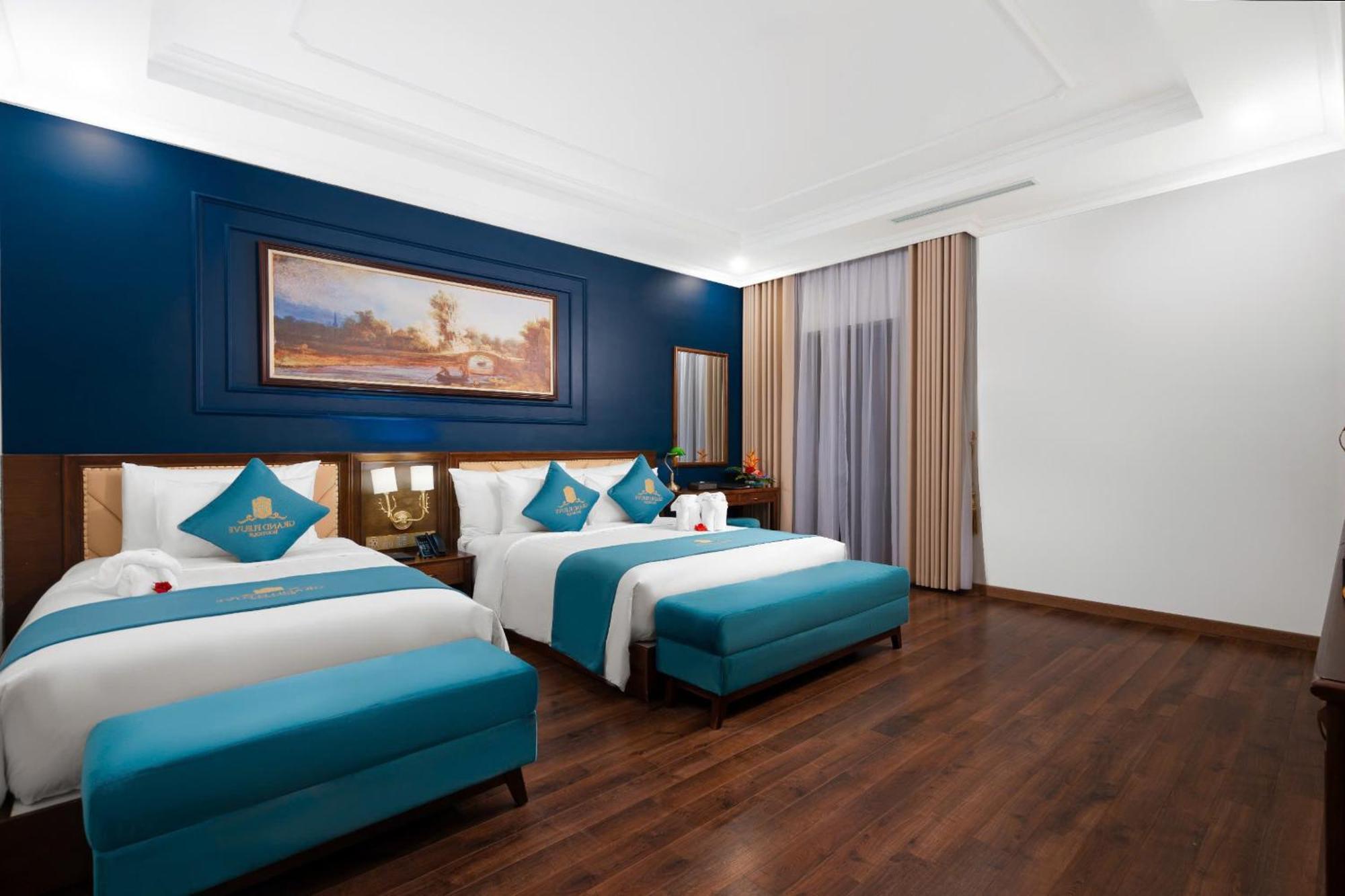 Grand Fleuve Boutique 4*