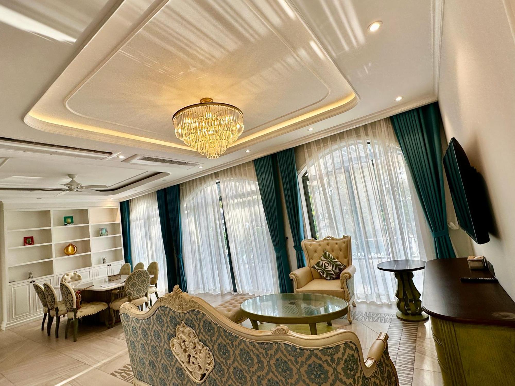 Villa Bellevue West 4br Beachfront With Private Swimming Pool Phu Quoc