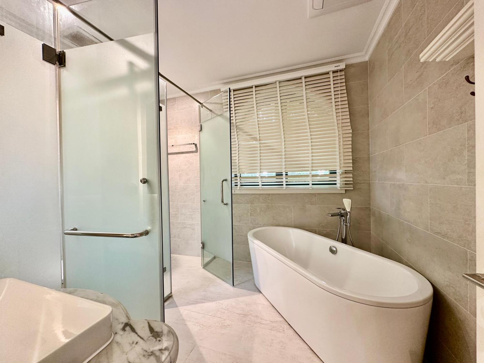 Bellevue West 4br Beachfront With Private Swimming Pool Villa
