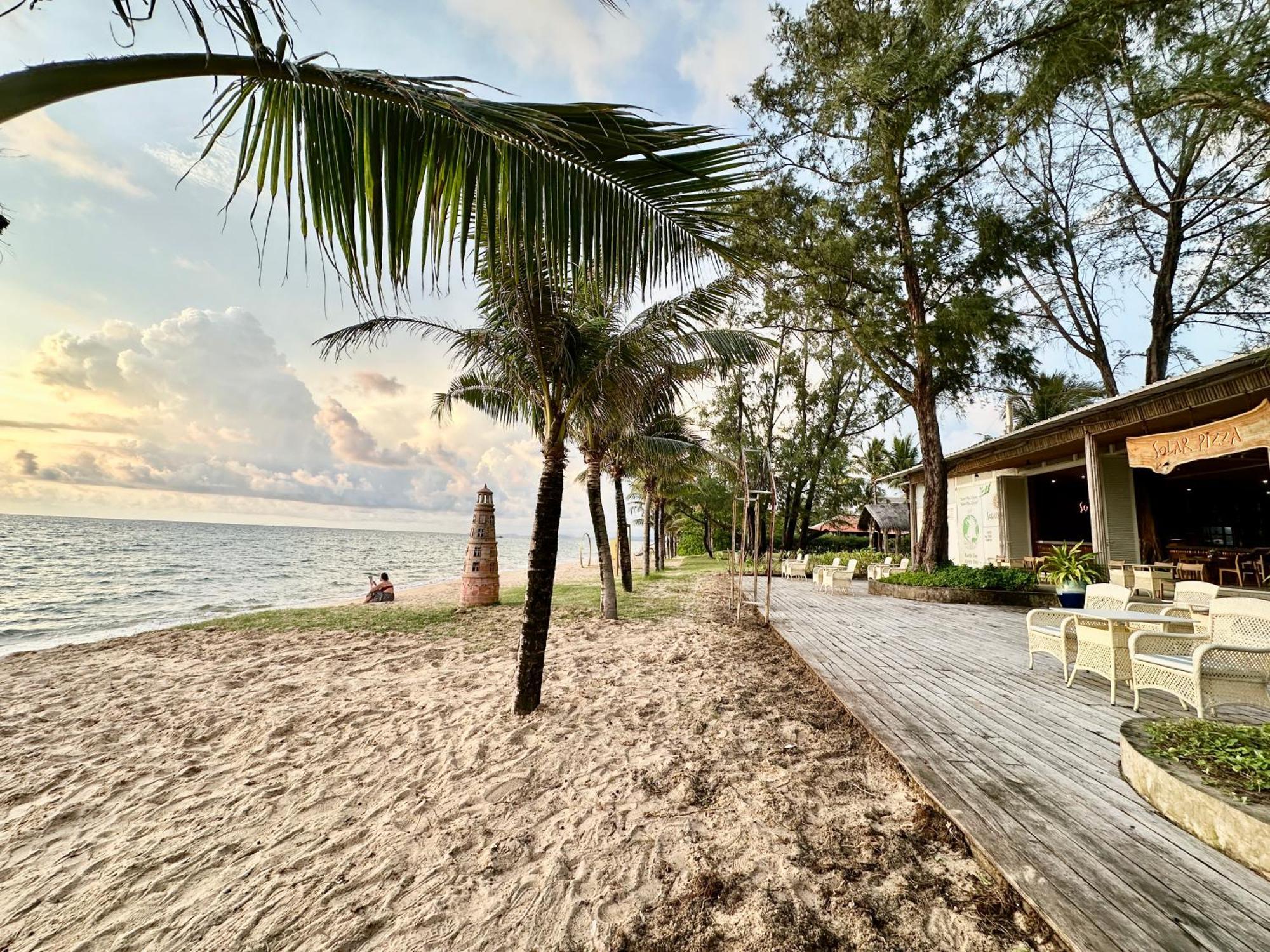 Villa Bellevue West 4br Beachfront With Private Swimming Pool Phu Quoc