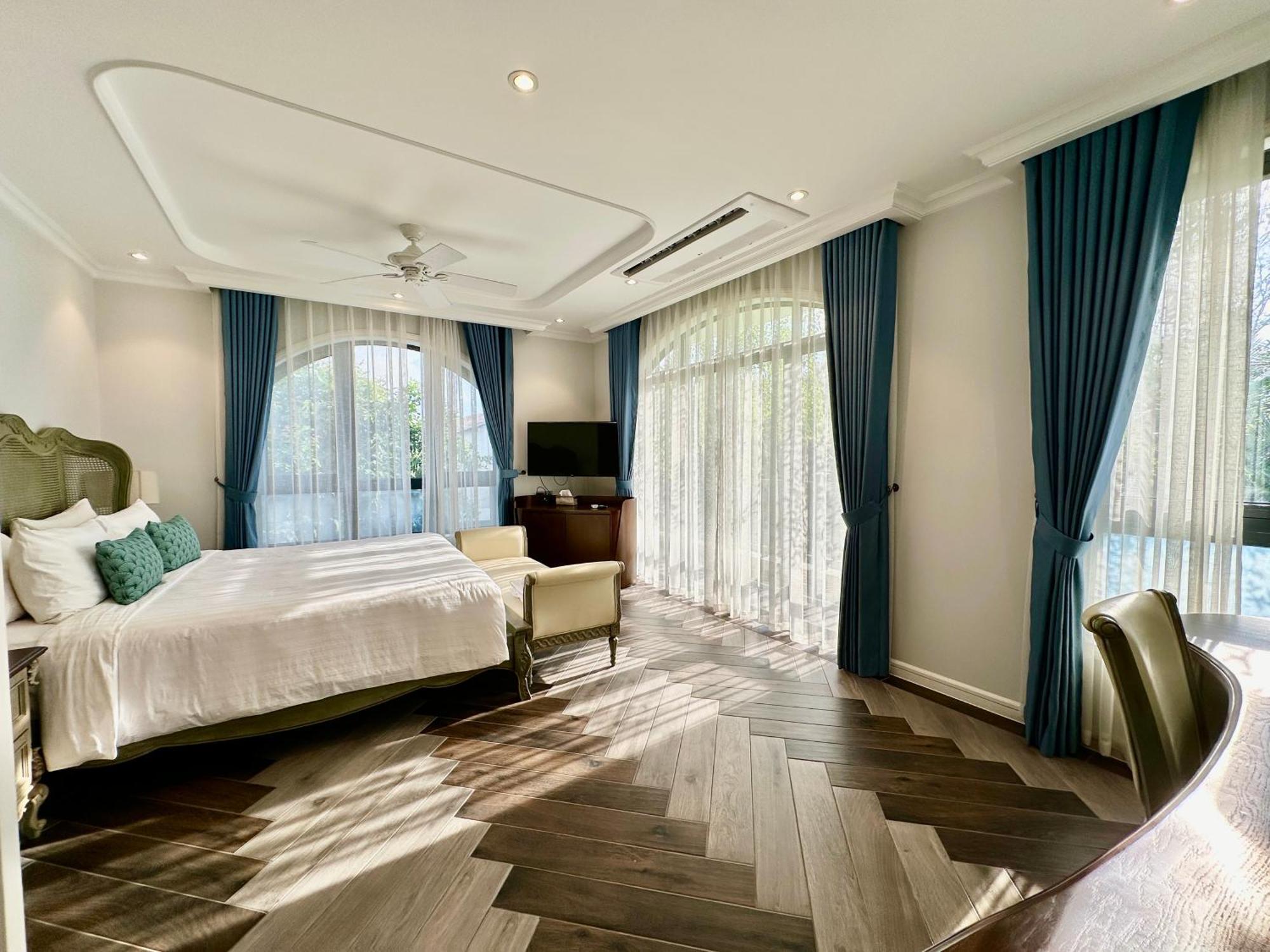 Bellevue West 4br Beachfront With Private Swimming Pool * Phu Quoc