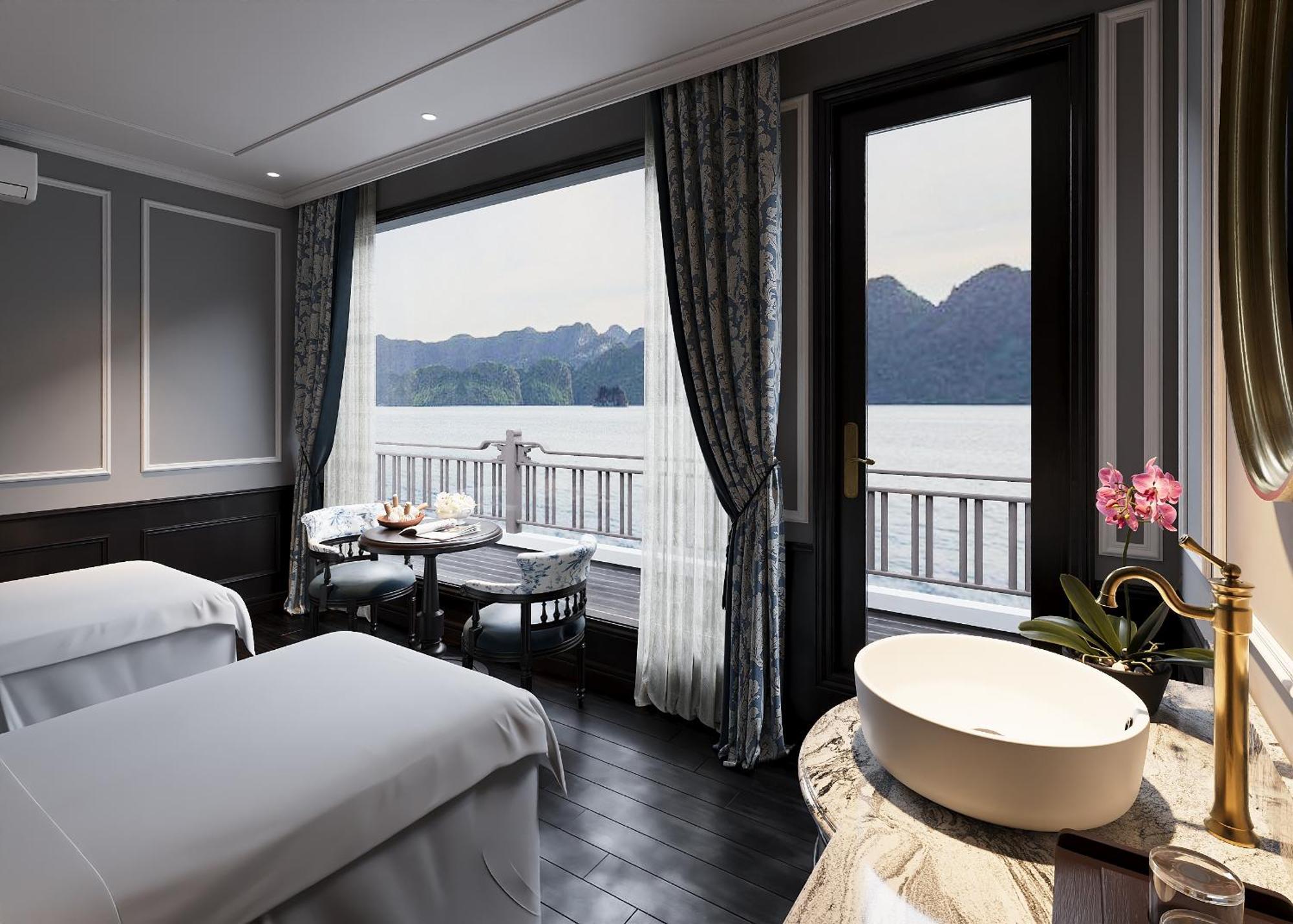 Majesty Prime Cruise - Managed By Genesis Luxury Regal Cruise  5*