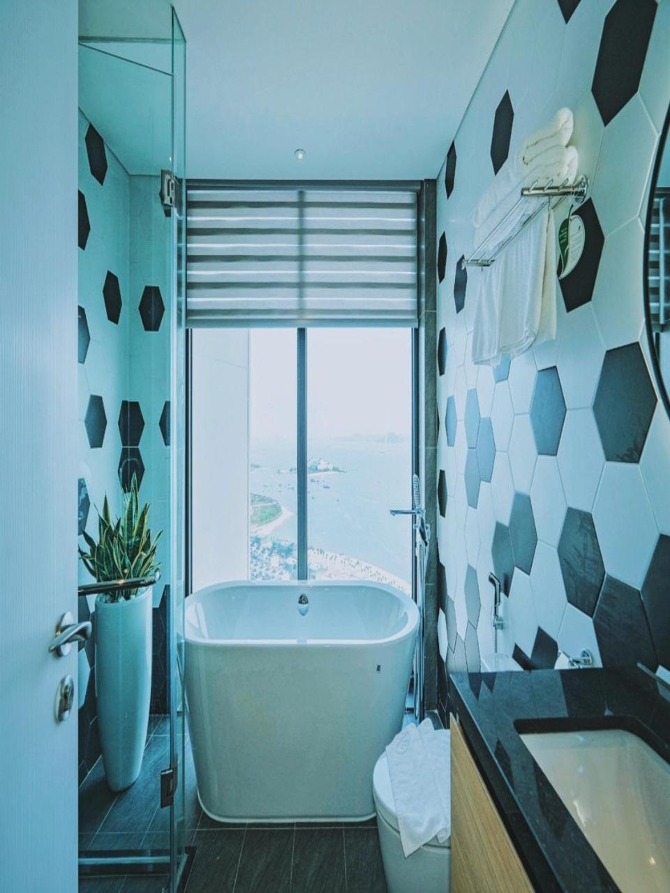 Aparthotel Chuoi Ho 5 Sao Cao Cap Citadines - Trung Tam Bai Chay- Sat Bien - Day Du Tien Nghi Cao Cap *