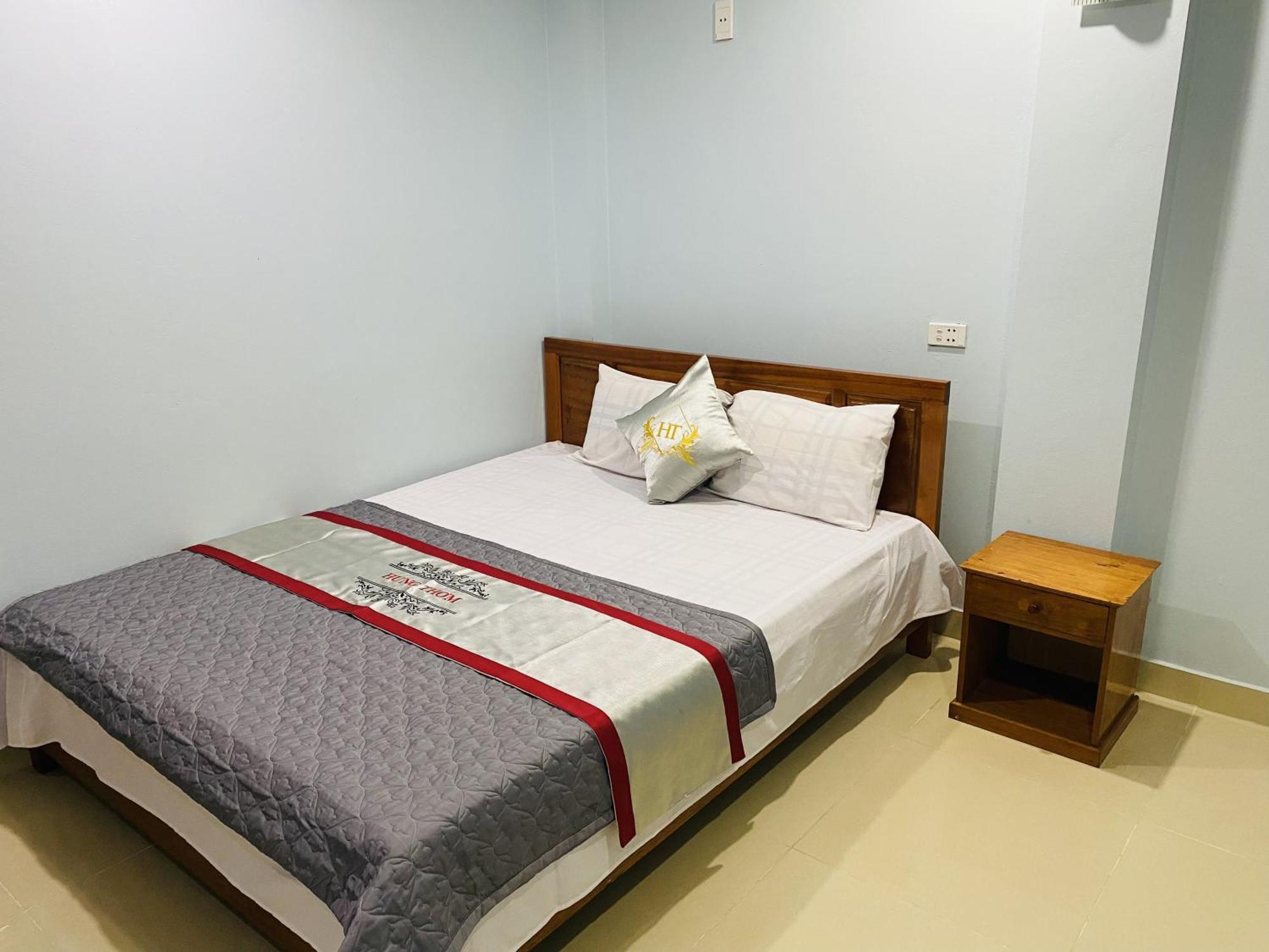Nha Nghi Hung Thom Hotel Chan Chau