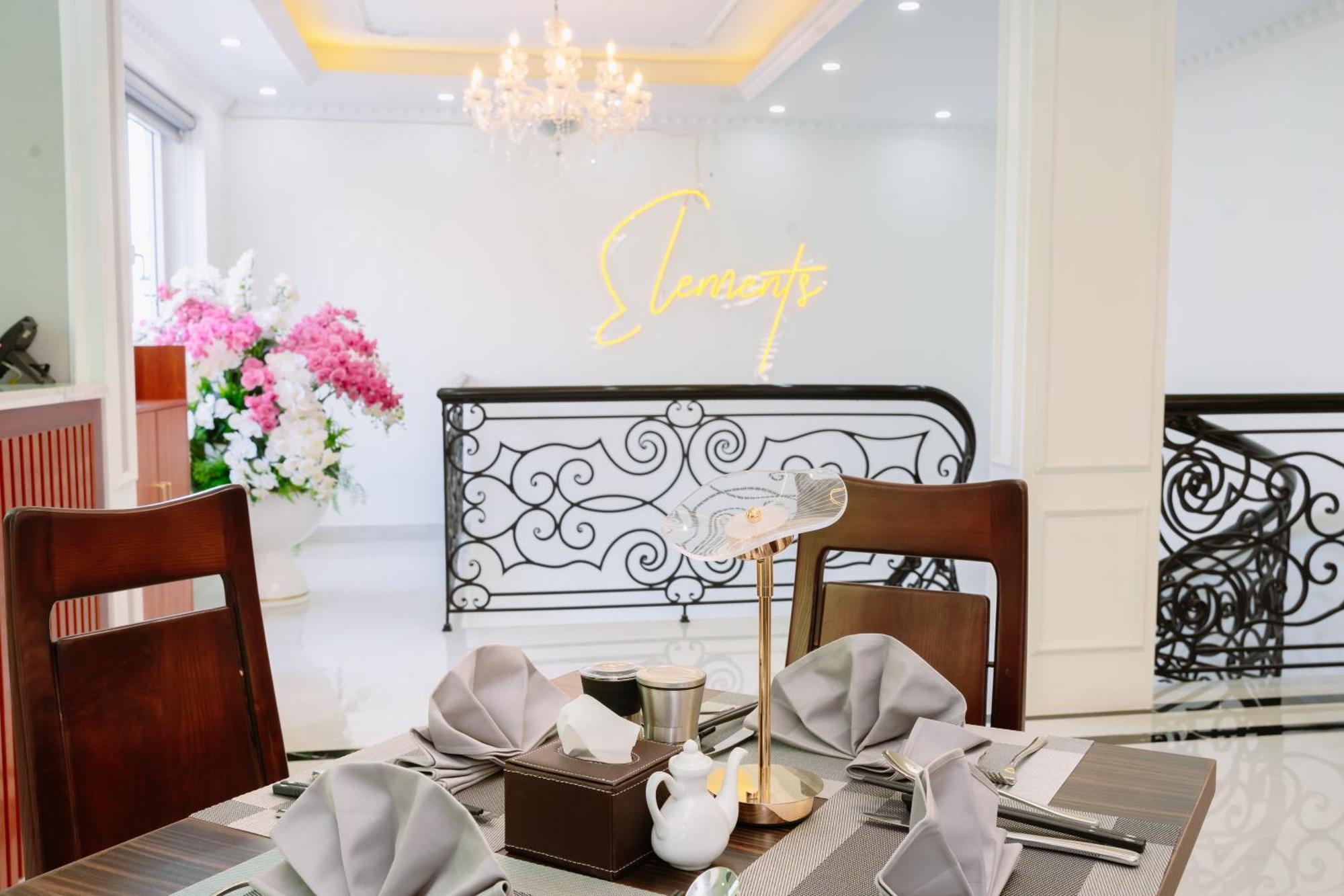 Sc Luxury Hotel