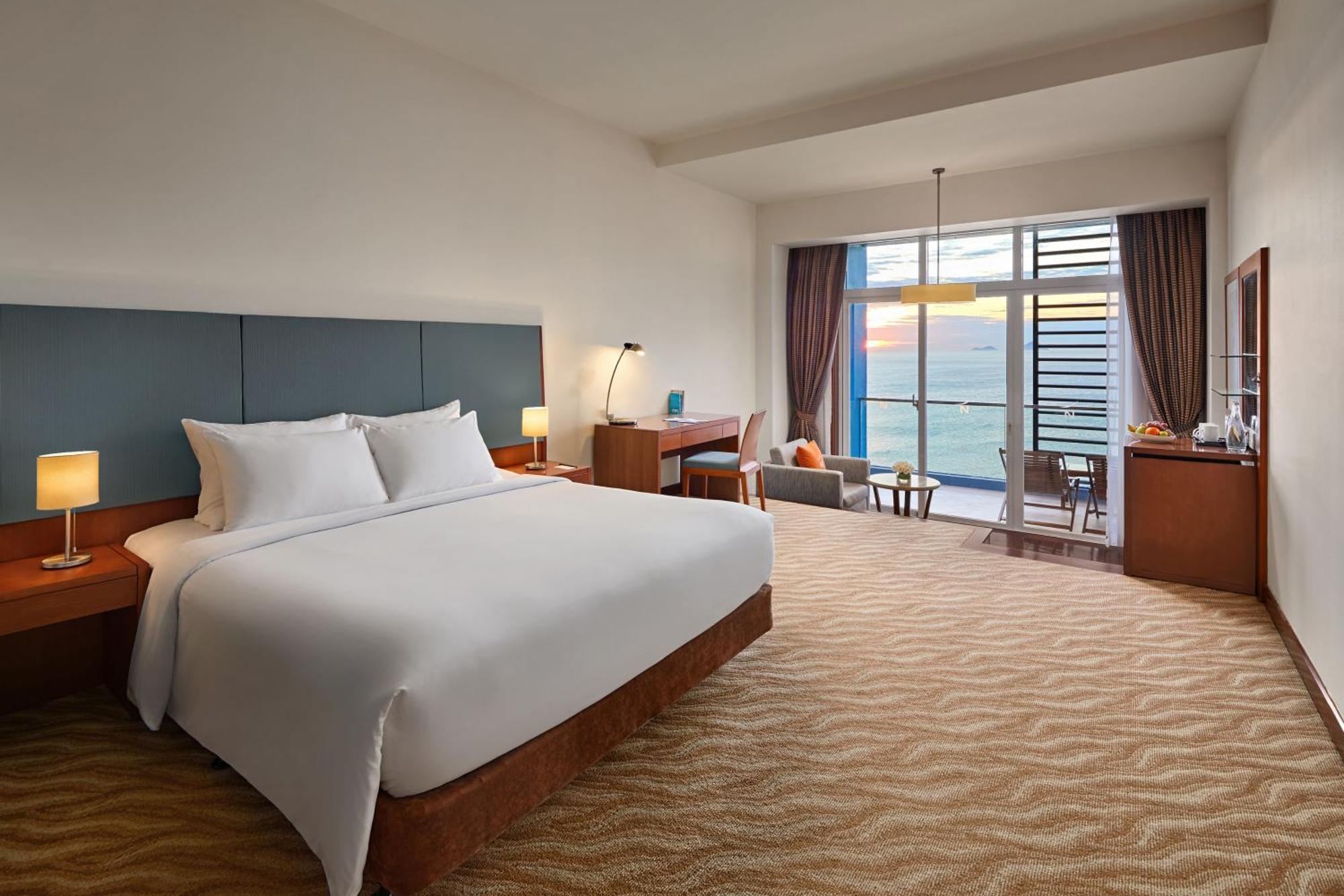 Khách sạn Novotel Nha Trang