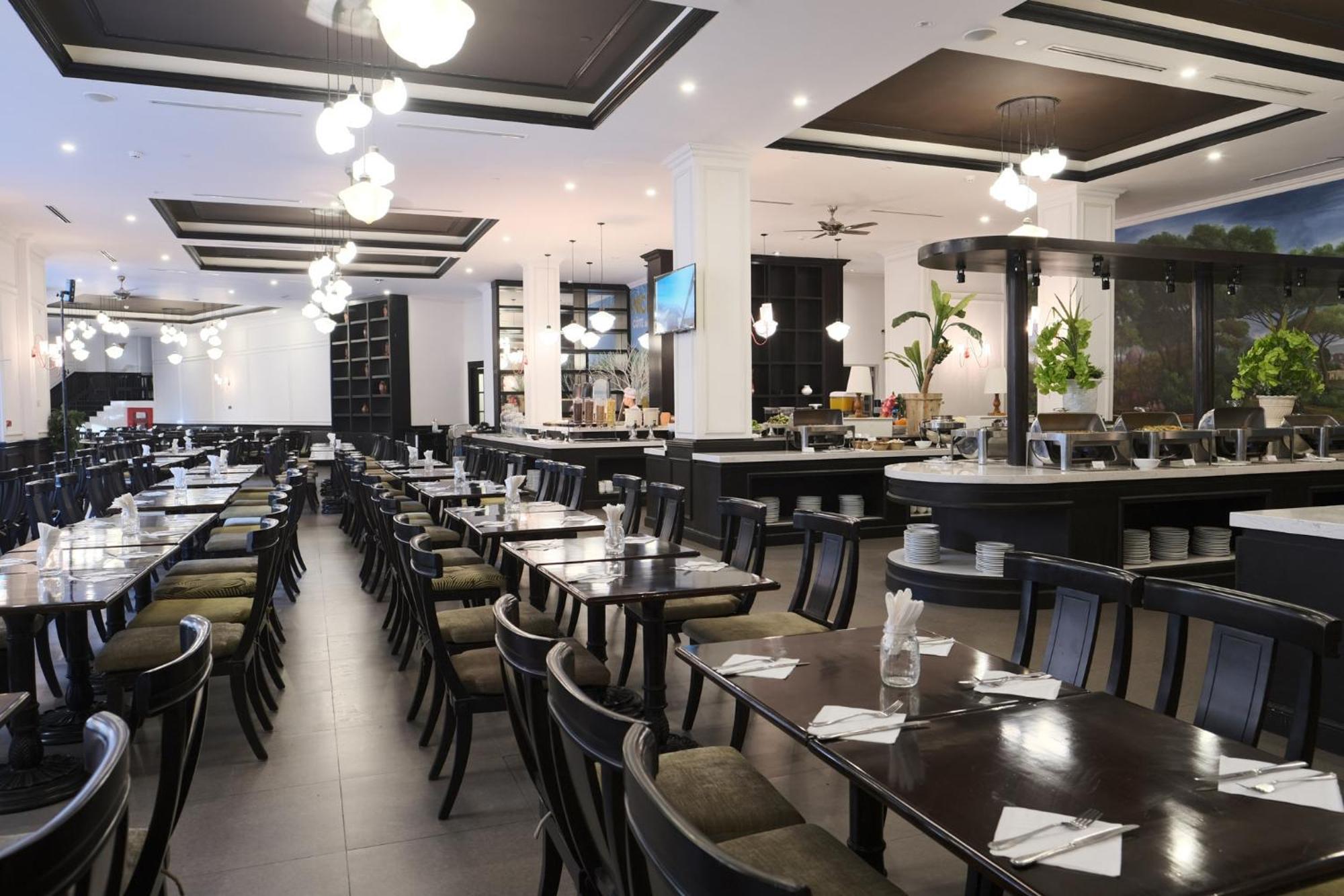 Mercure French Village Bana Hills Đà Nẵng