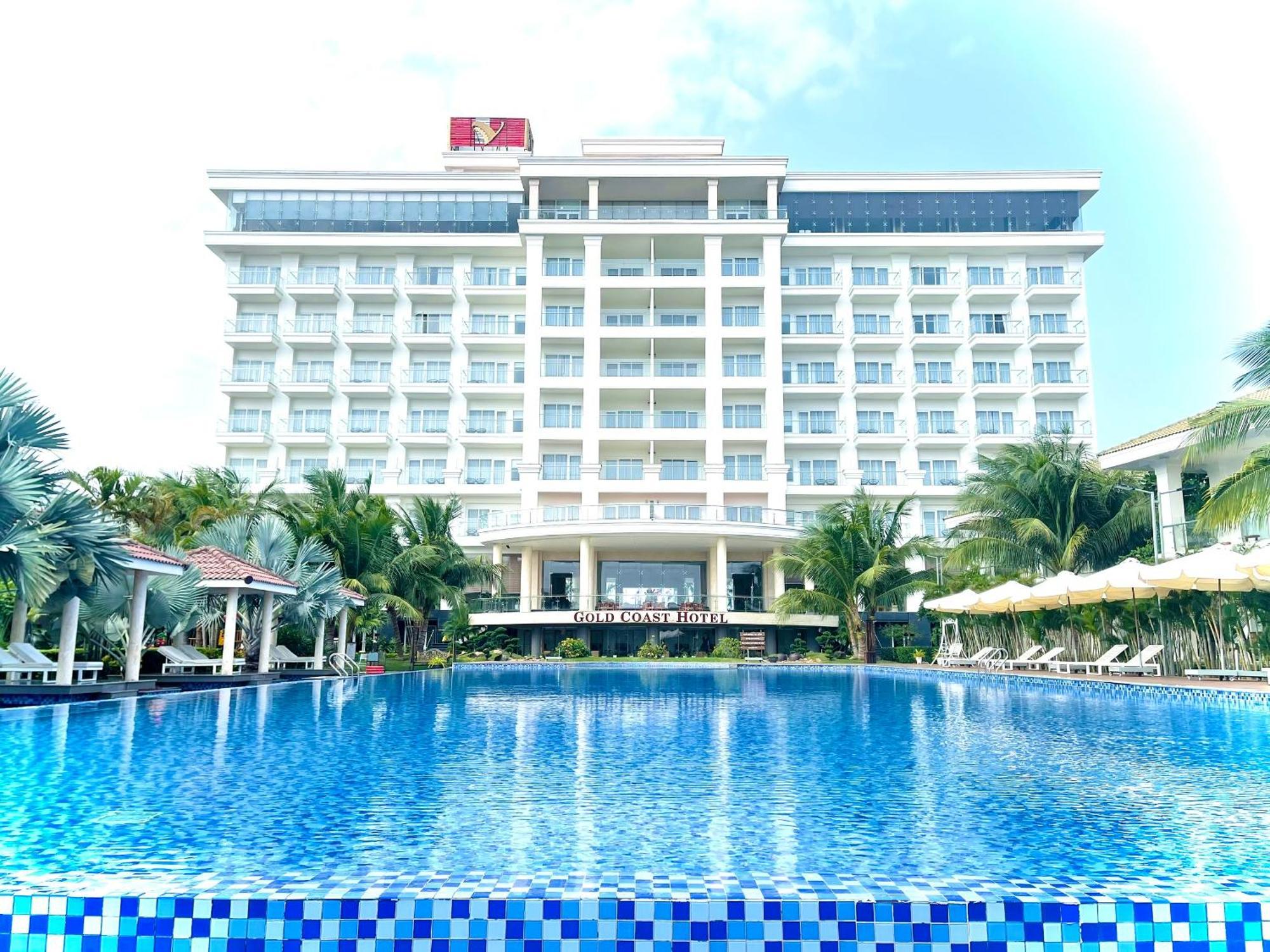 Resort Gold Coast & 5*