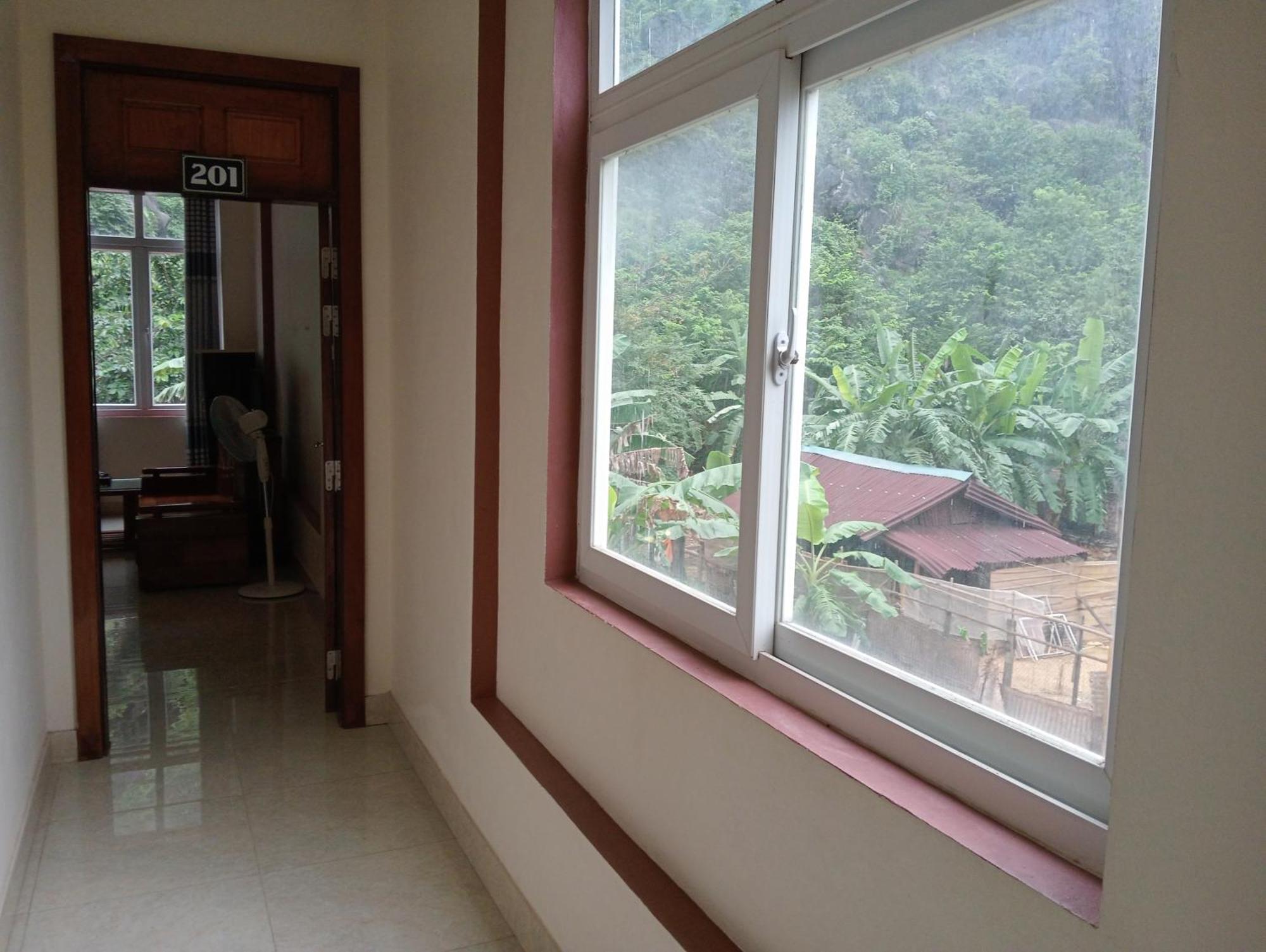 Hotel Song Toan Phong Nha